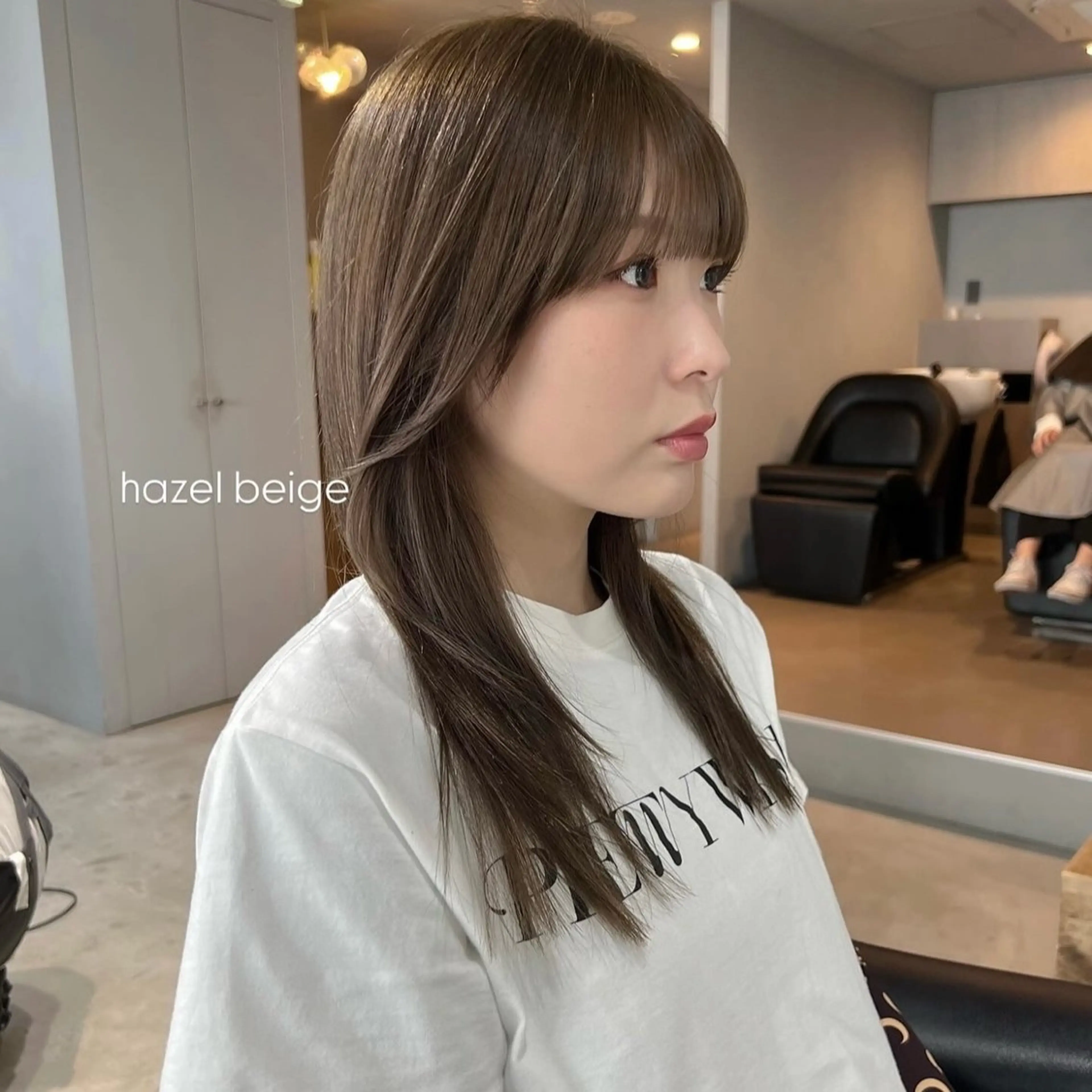 セミロング カラー ベージュカラー ブラウンカラー ブラウンベージュ くすみブラウン オリーブベージュ カット ヘアカラー トリートメント akane/ボブ /ブラウンベージュのヘアスタイル