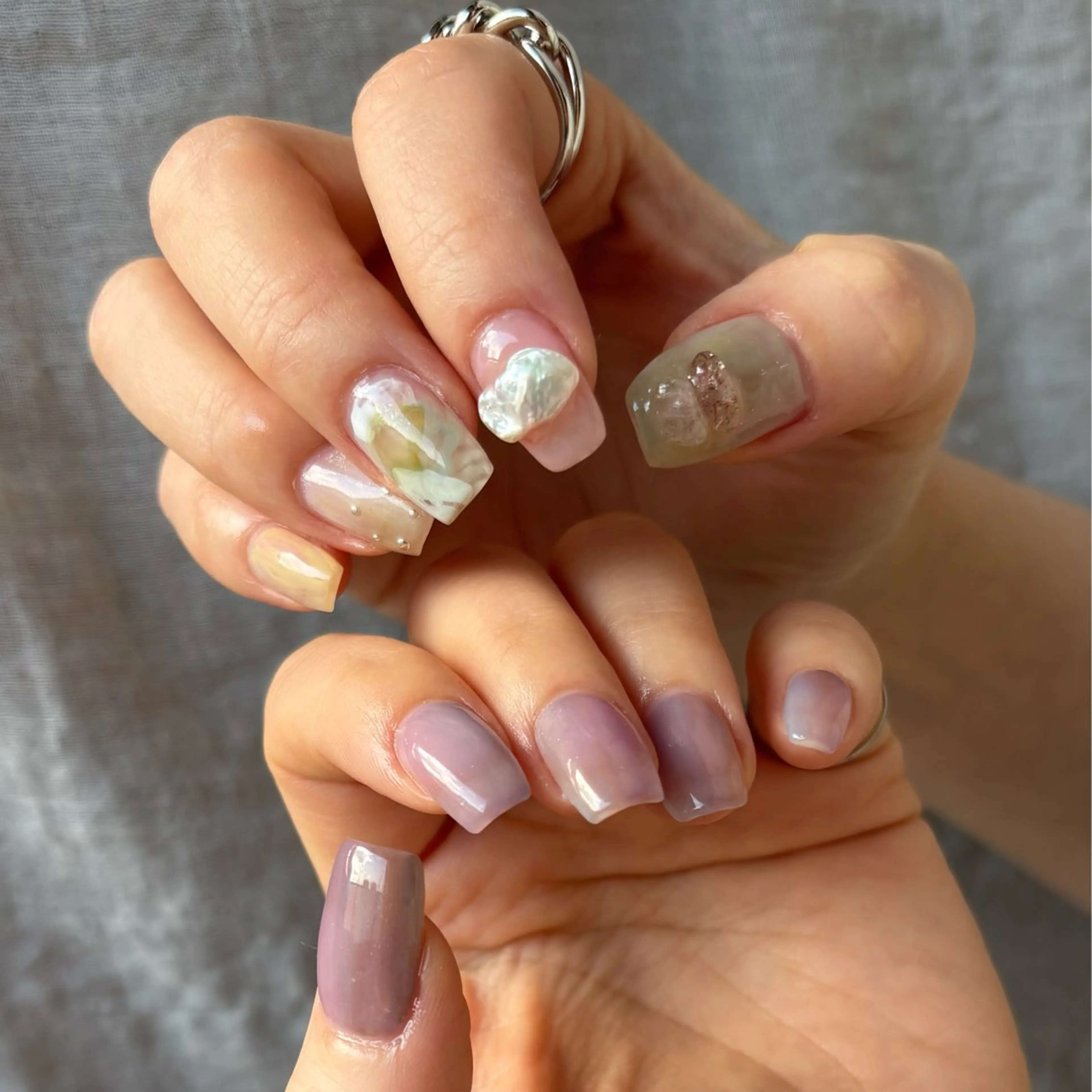 ネイル ニュアンスネイル パステルネイル ハンドネイル amuse ニュアンス/個性派のネイルデザイン