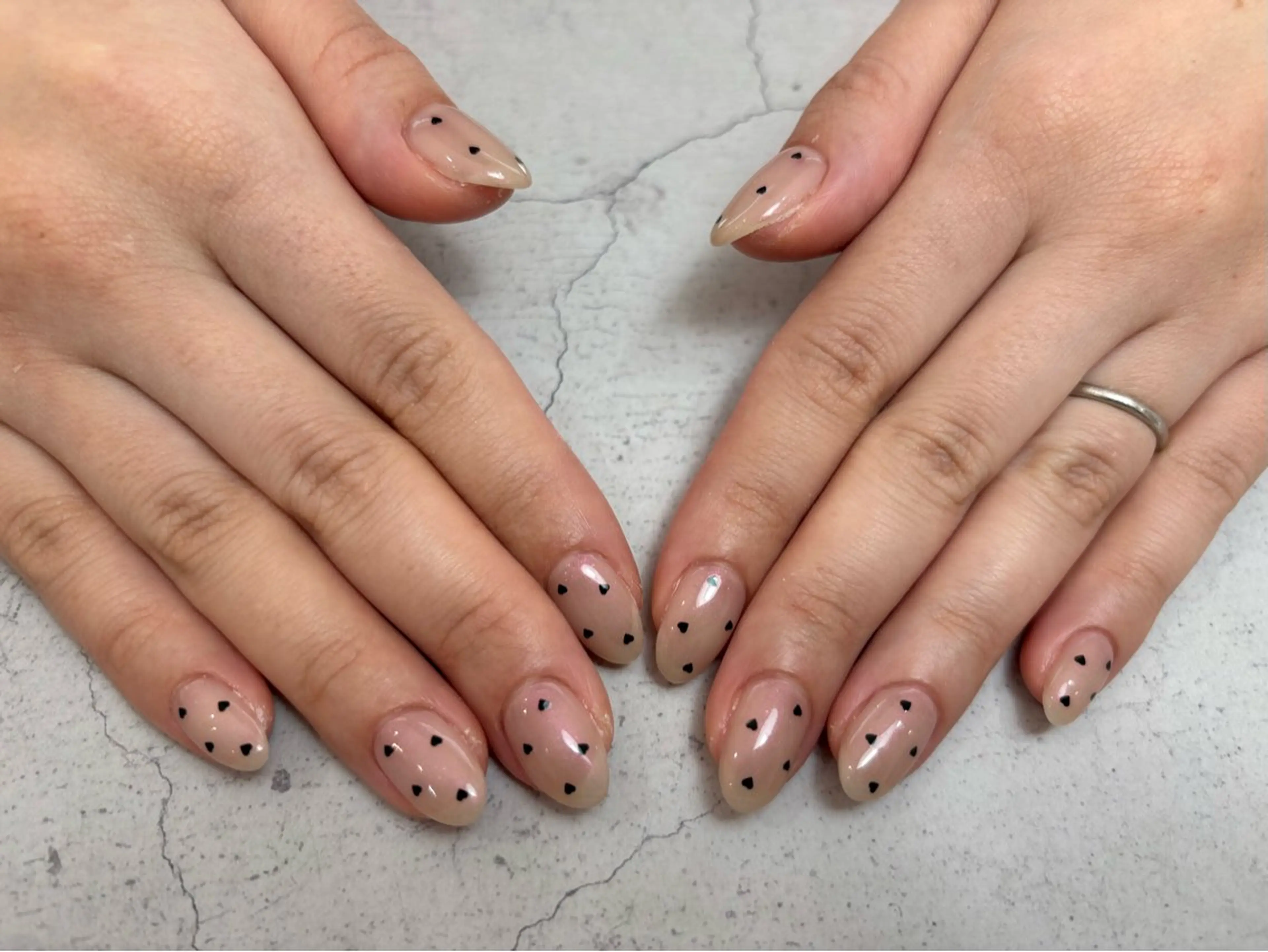 ネイル ハート ハンドネイル PlusEhiku所属・Plus Ehiku /Ayakaのネイルデザイン