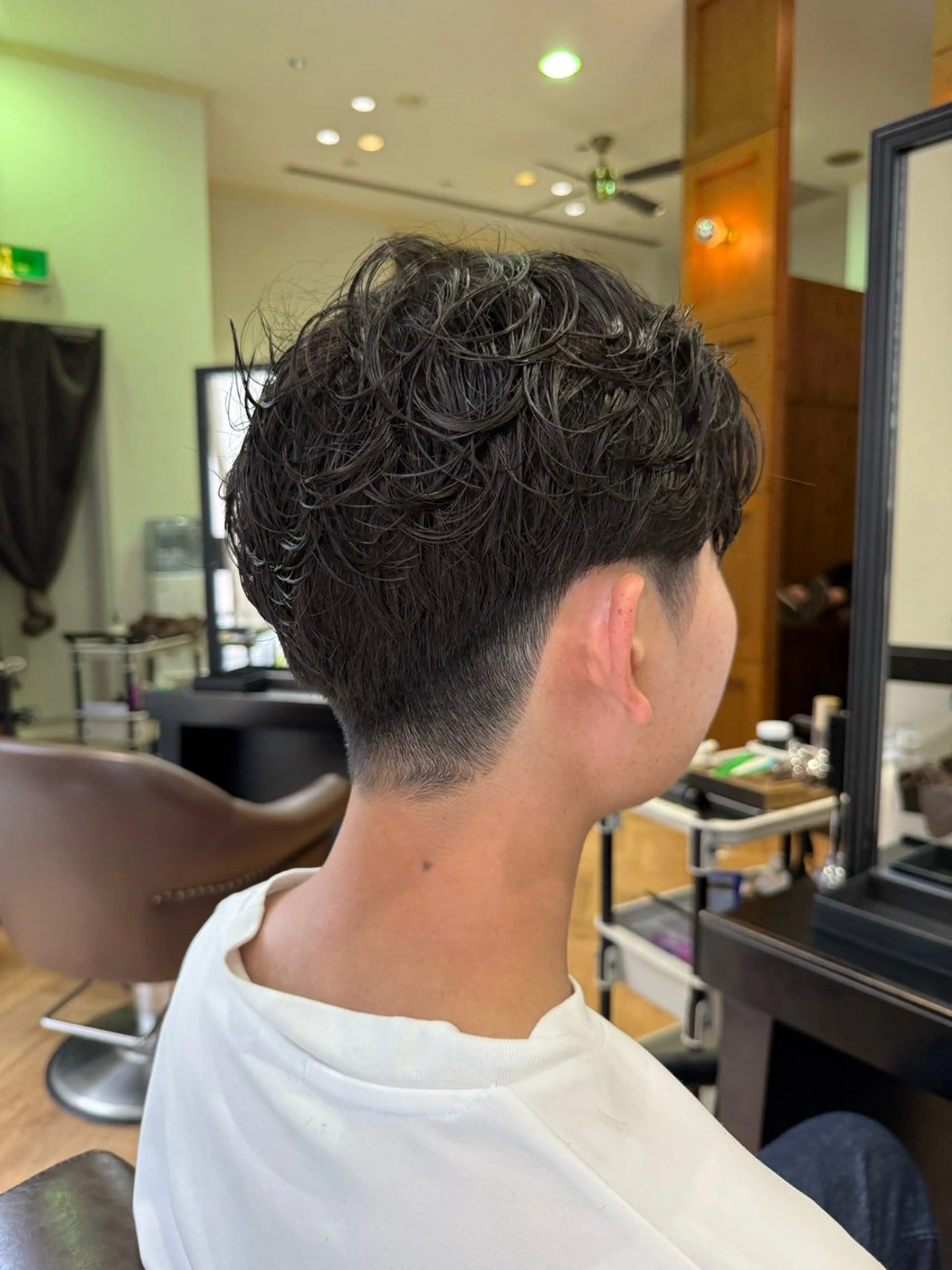 ショート パーマ メンズ メンズパーマ 溝口 槙里也のヘアスタイル