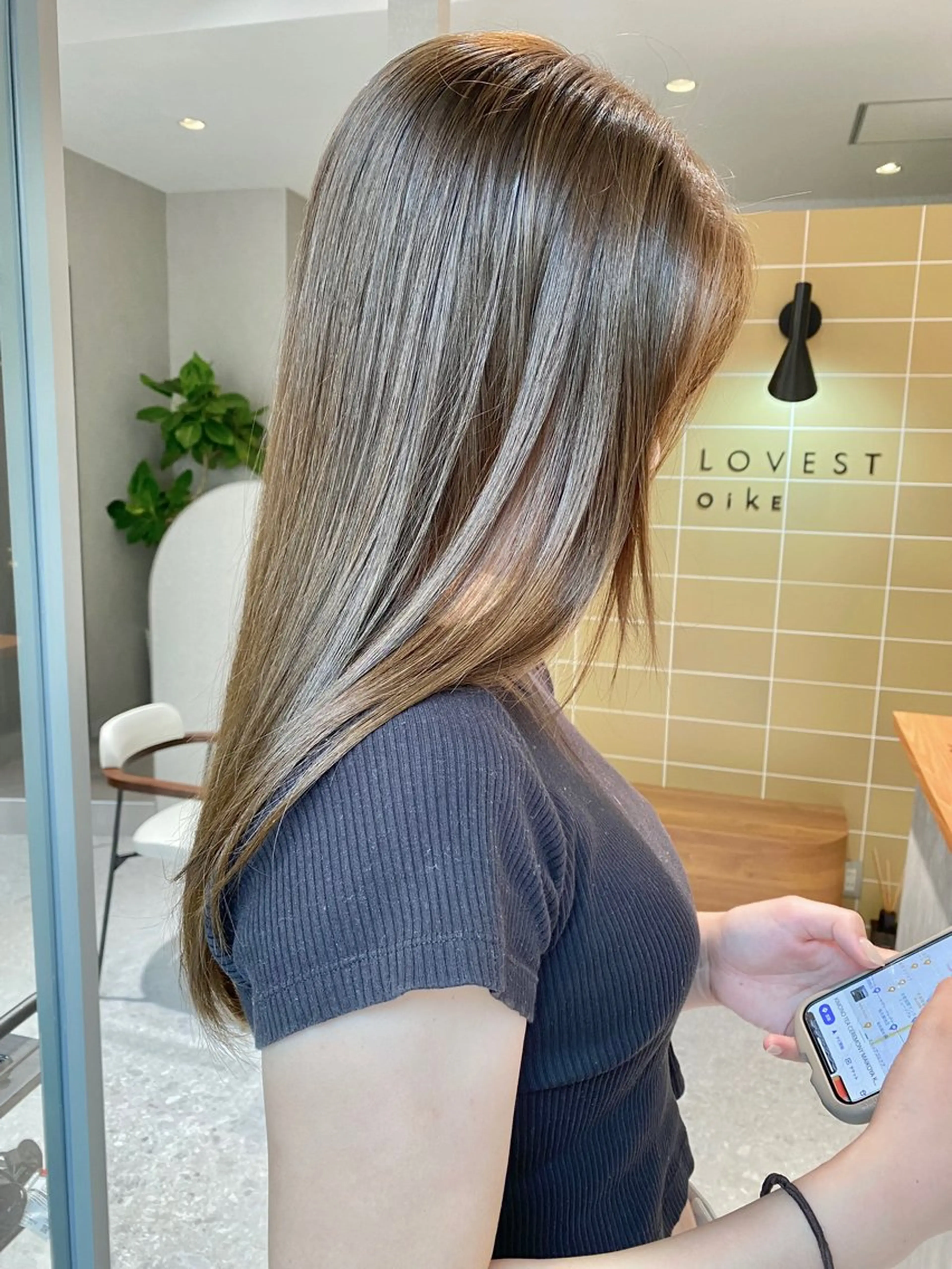 セミロング カラー ヘアカラー トリートメント LOVESTOIKE 堂本のヘアスタイル