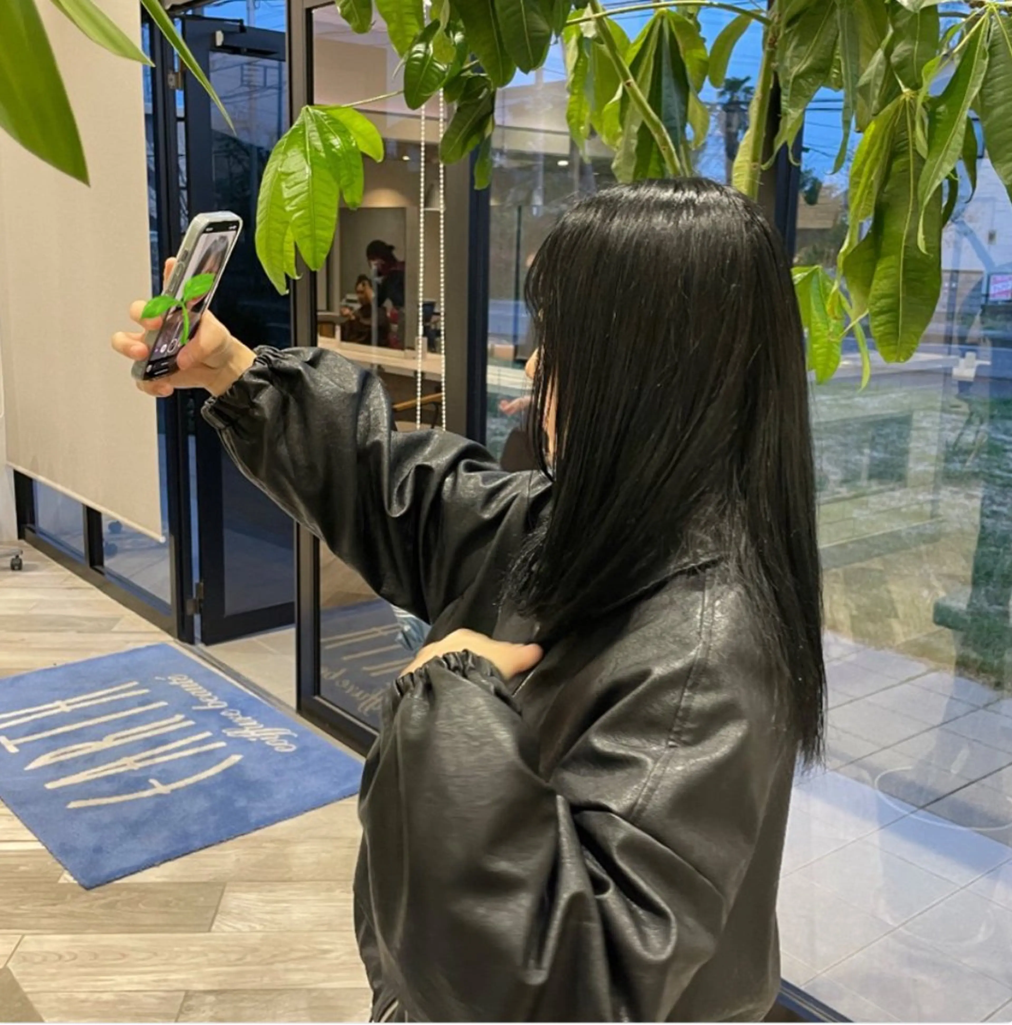 セミロング レイヤーカット 荒木美紅 /熊谷美容室のヘアスタイル