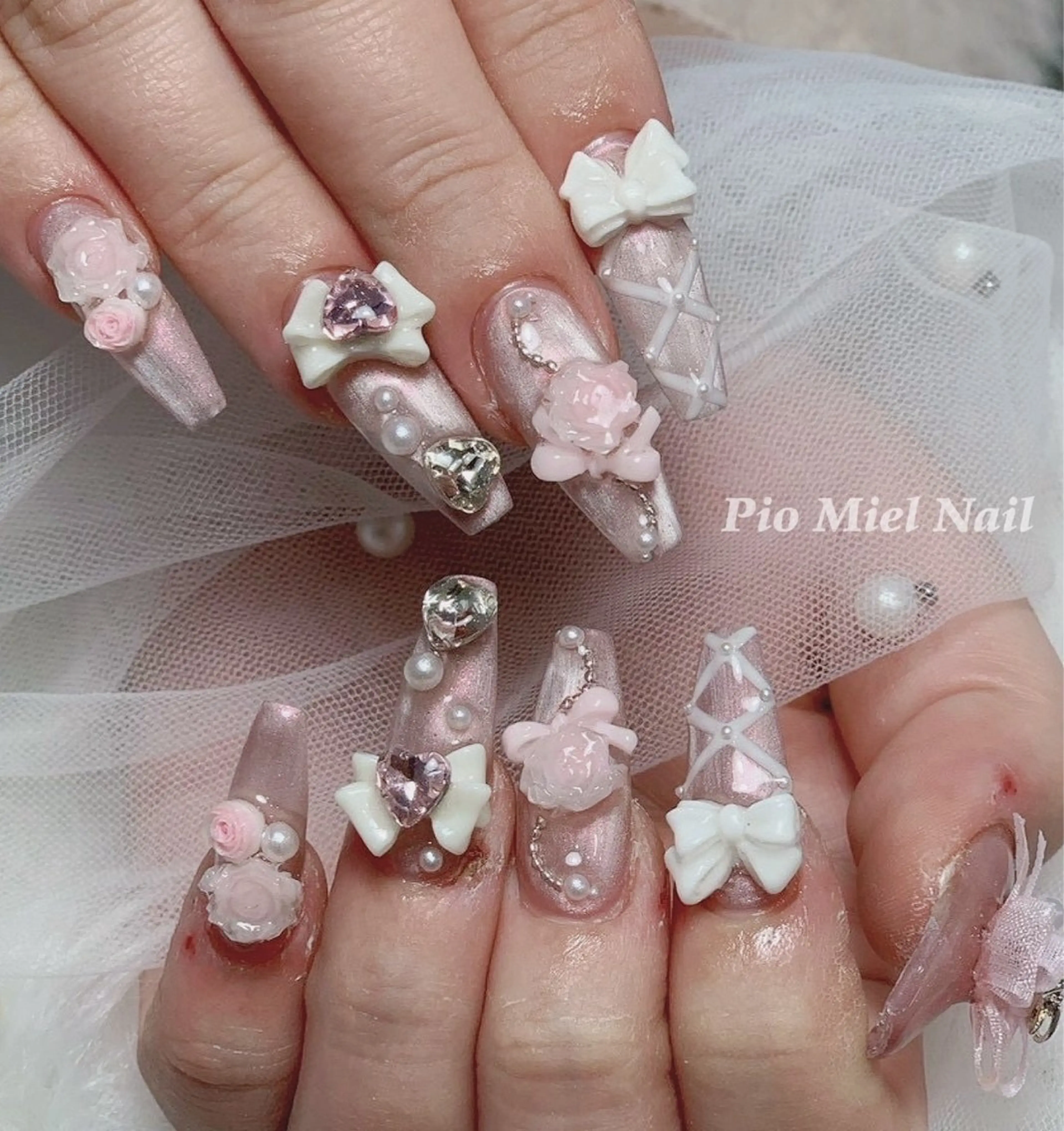 ネイル Pio Mielのネイルデザイン