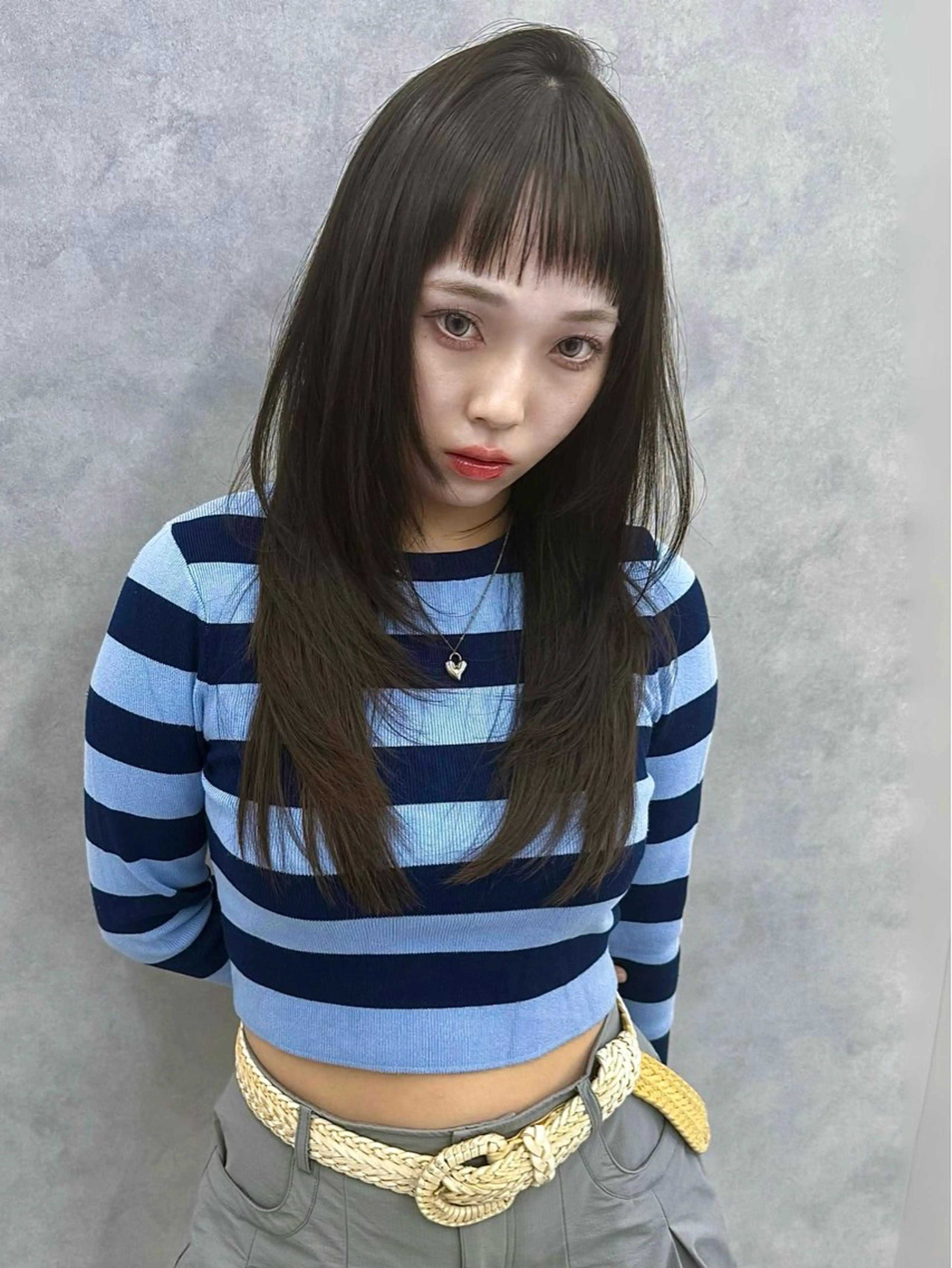 セミロング ボブ くびれヘア ハッシュカット 髪質改善 韓国風ヘア カット ヘアカラー 似合わせカット Todaのヘアスタイル