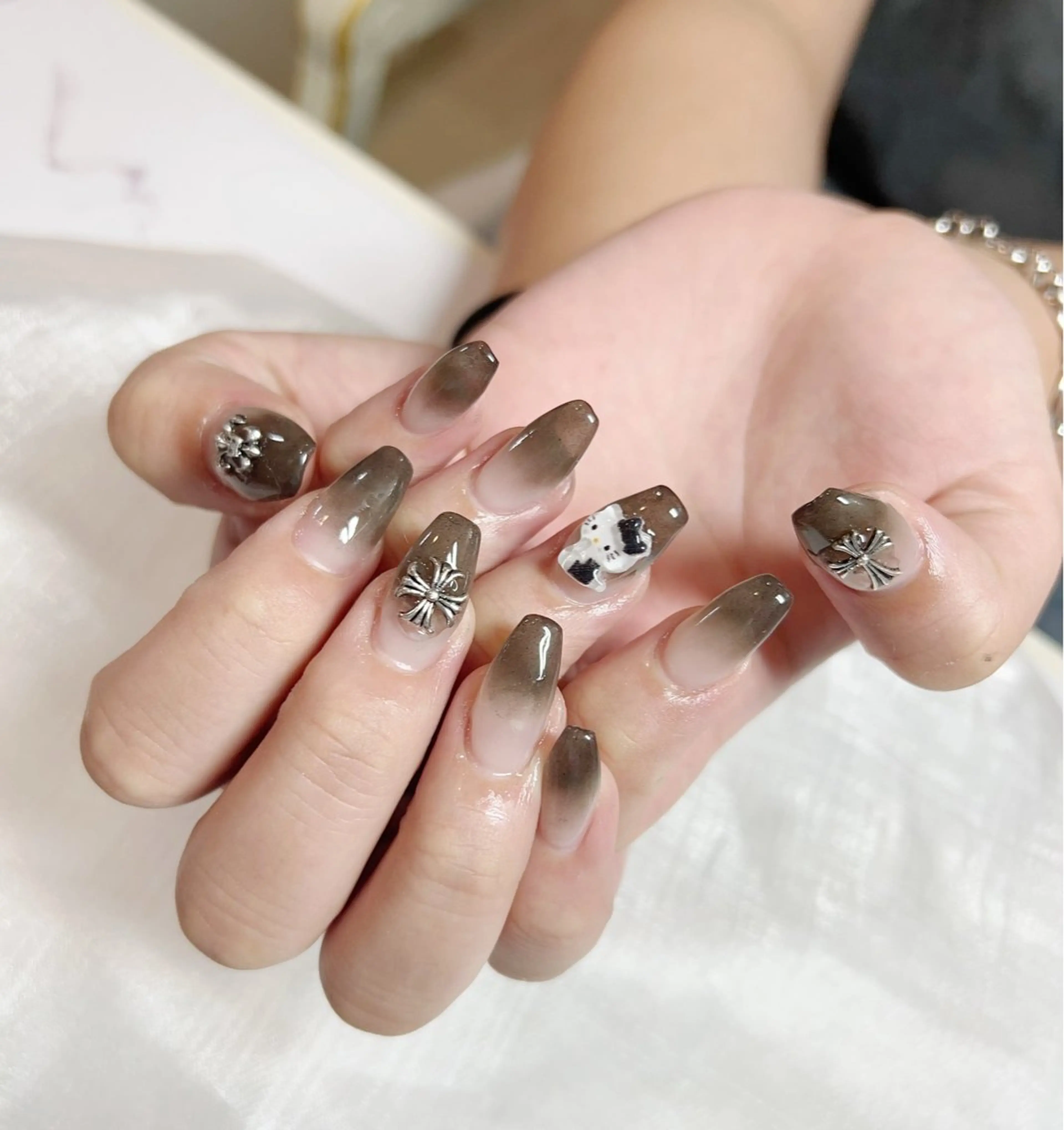 ネイル Floria KANAのネイルデザイン