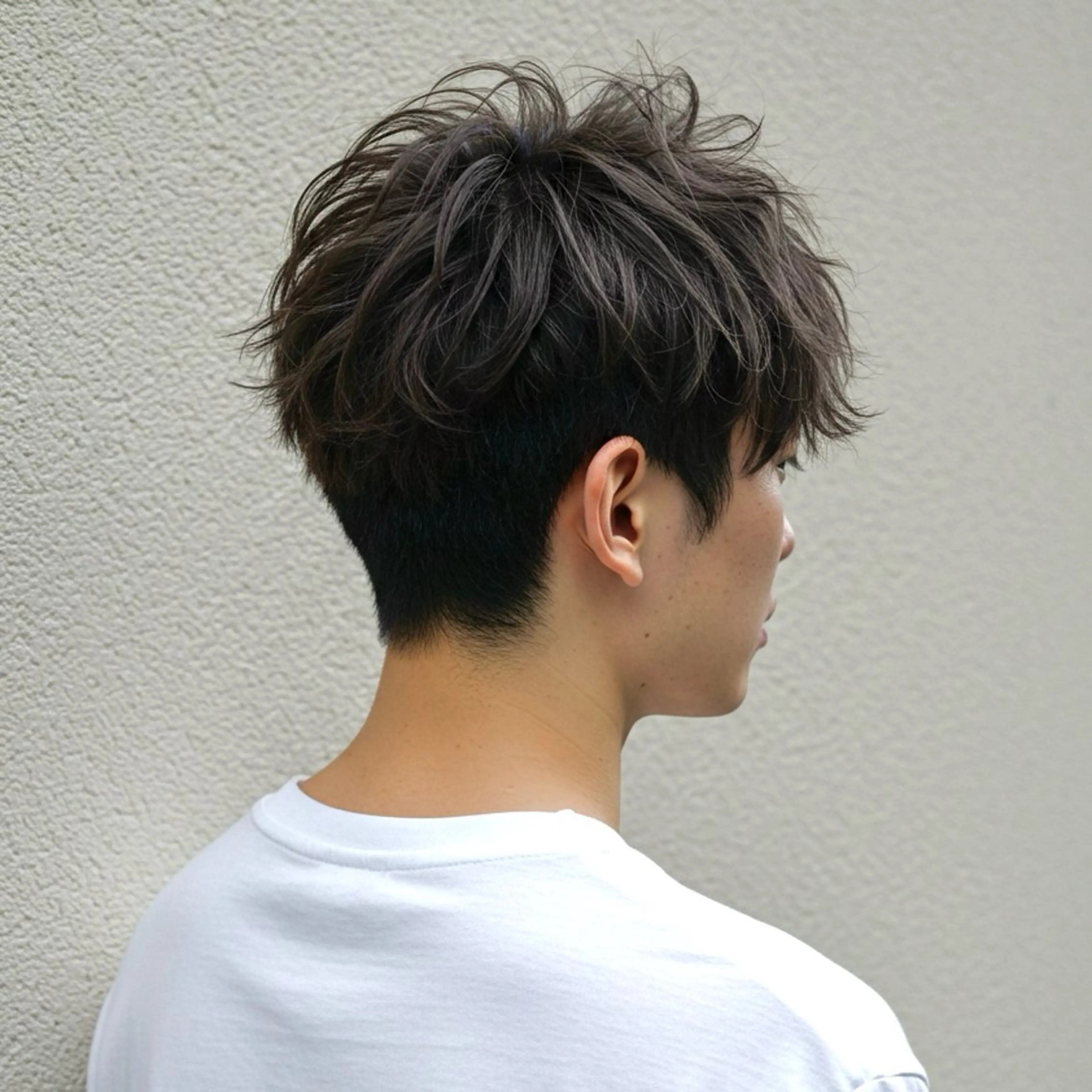 ミディアム カラー パーマ メンズ メンズ韓国風 メンズメッシュ ツーブロック 刈り上げ メッシュ 🎸メンズ/パーマ/ ショート🎸工藤達哉のヘアスタイル