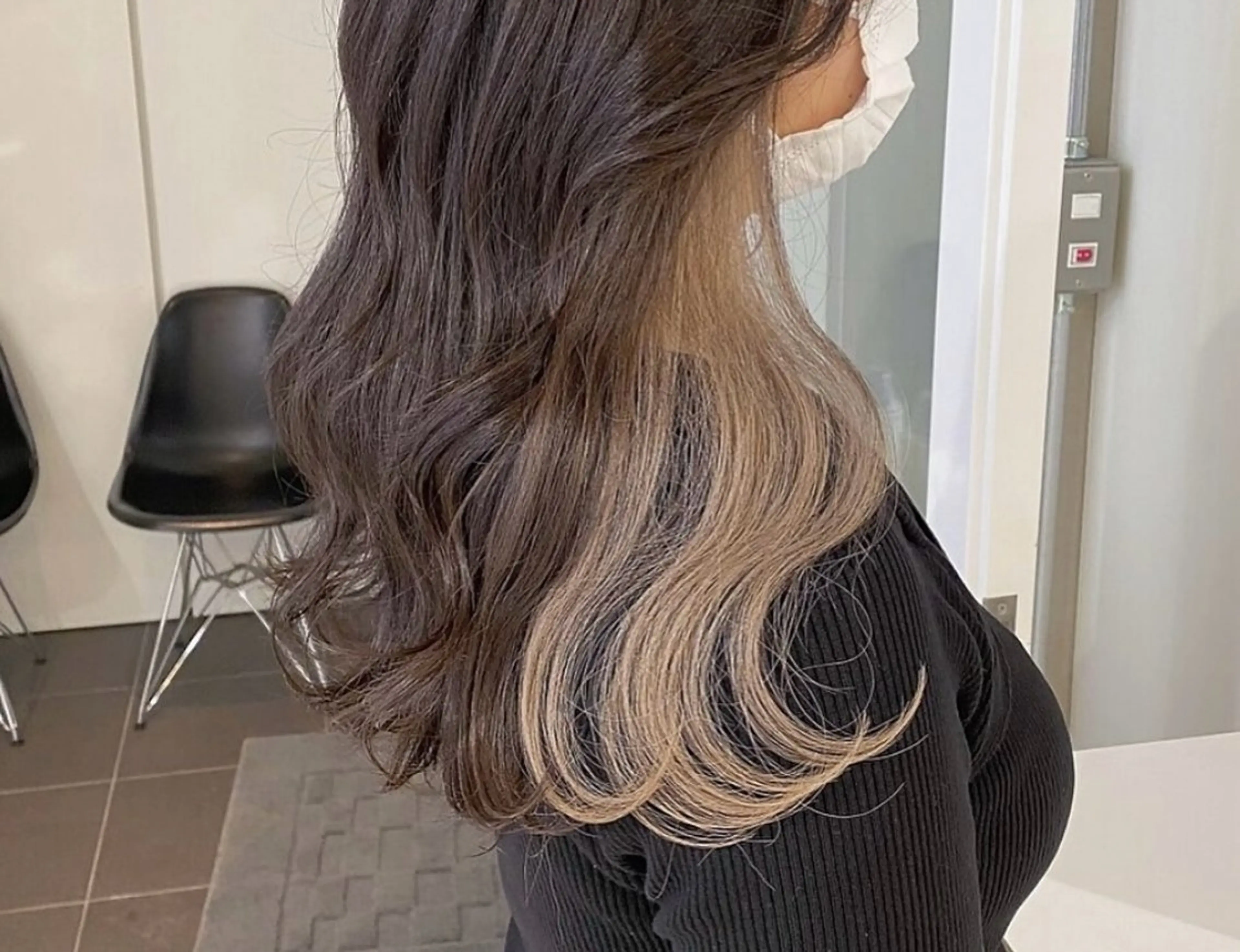 カラー インナーカラー 古屋 澪 艶髪カラー✨のヘアスタイル