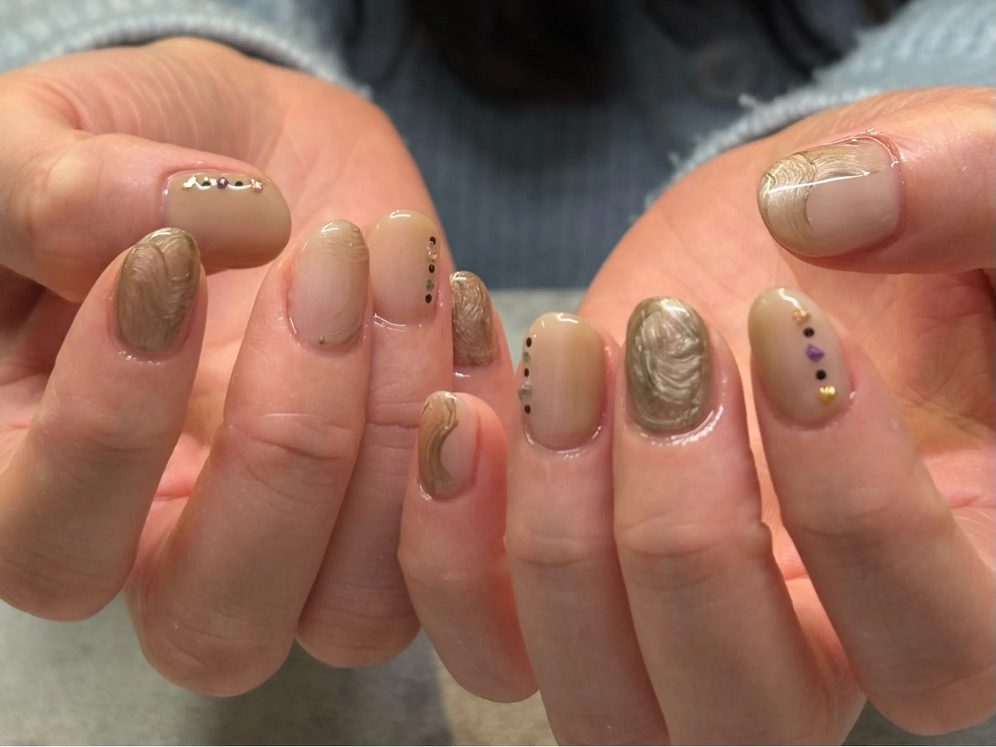 ネイル ハンドネイル Noël 新宿南口 toyonのネイルデザイン