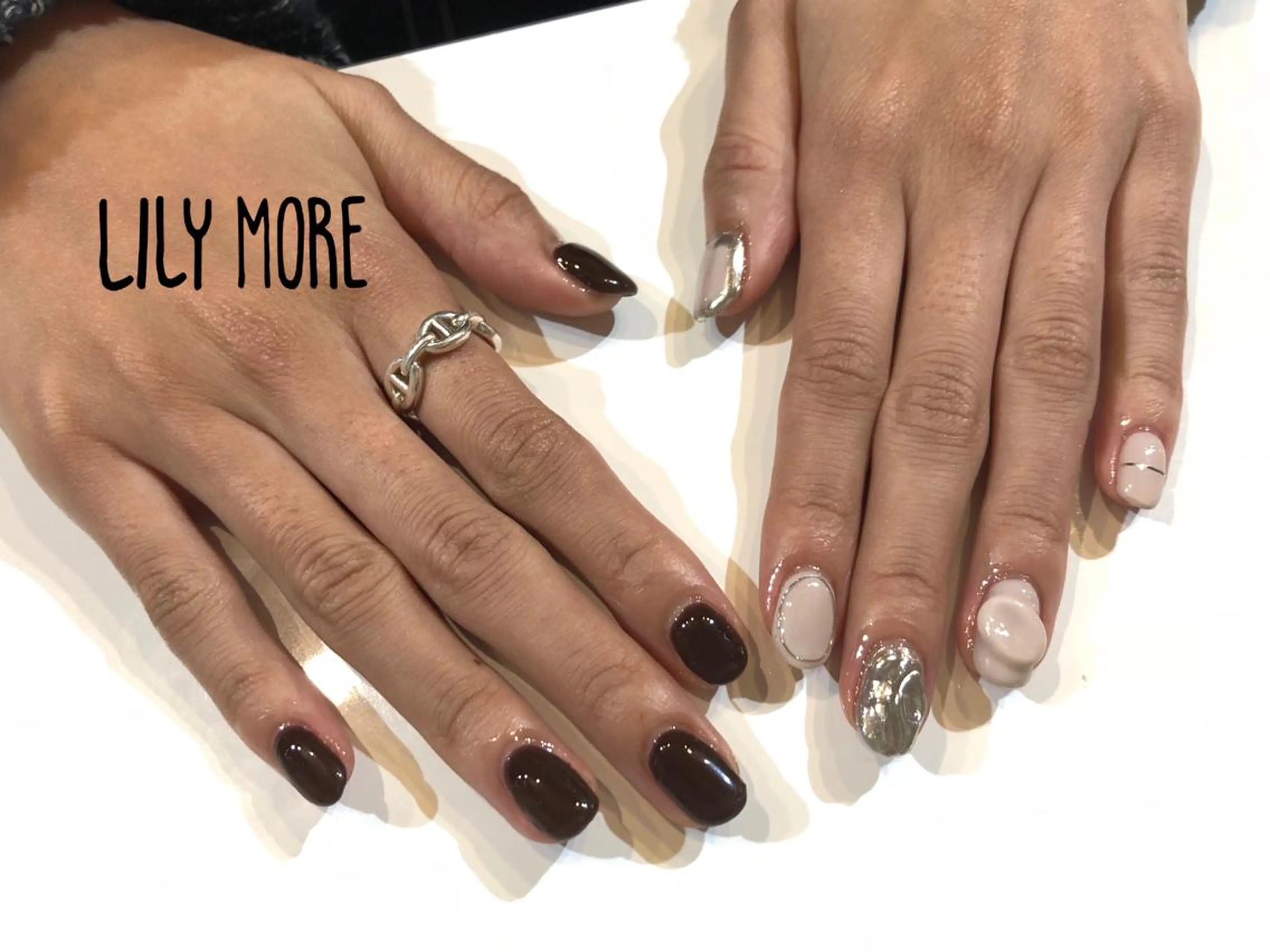 ネイル ニュアンスネイル Lily closetのネイルデザイン