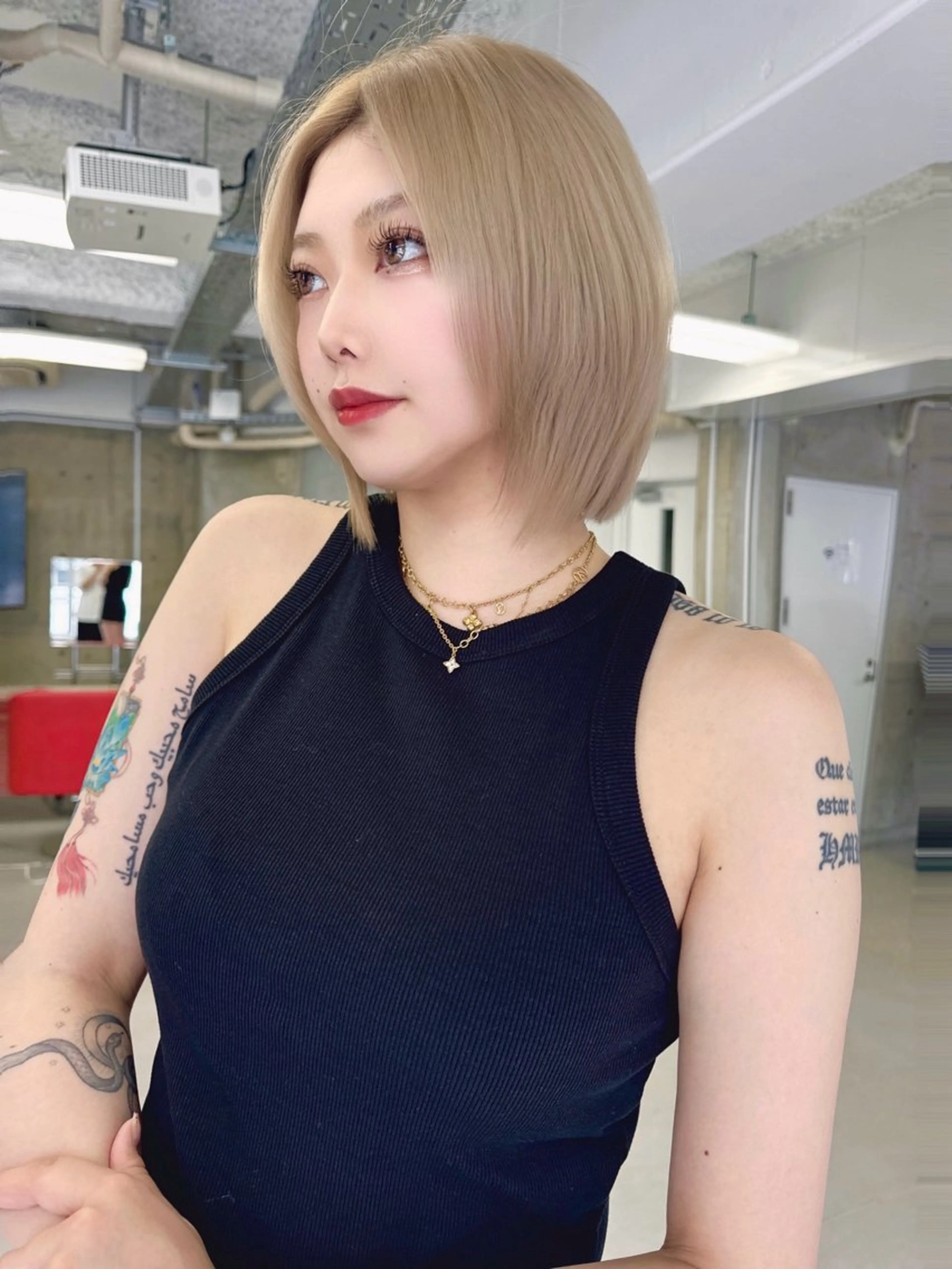 ミディアム カラー 白髪ぼかし特化/ 髪質改善/ハクのヘアスタイル