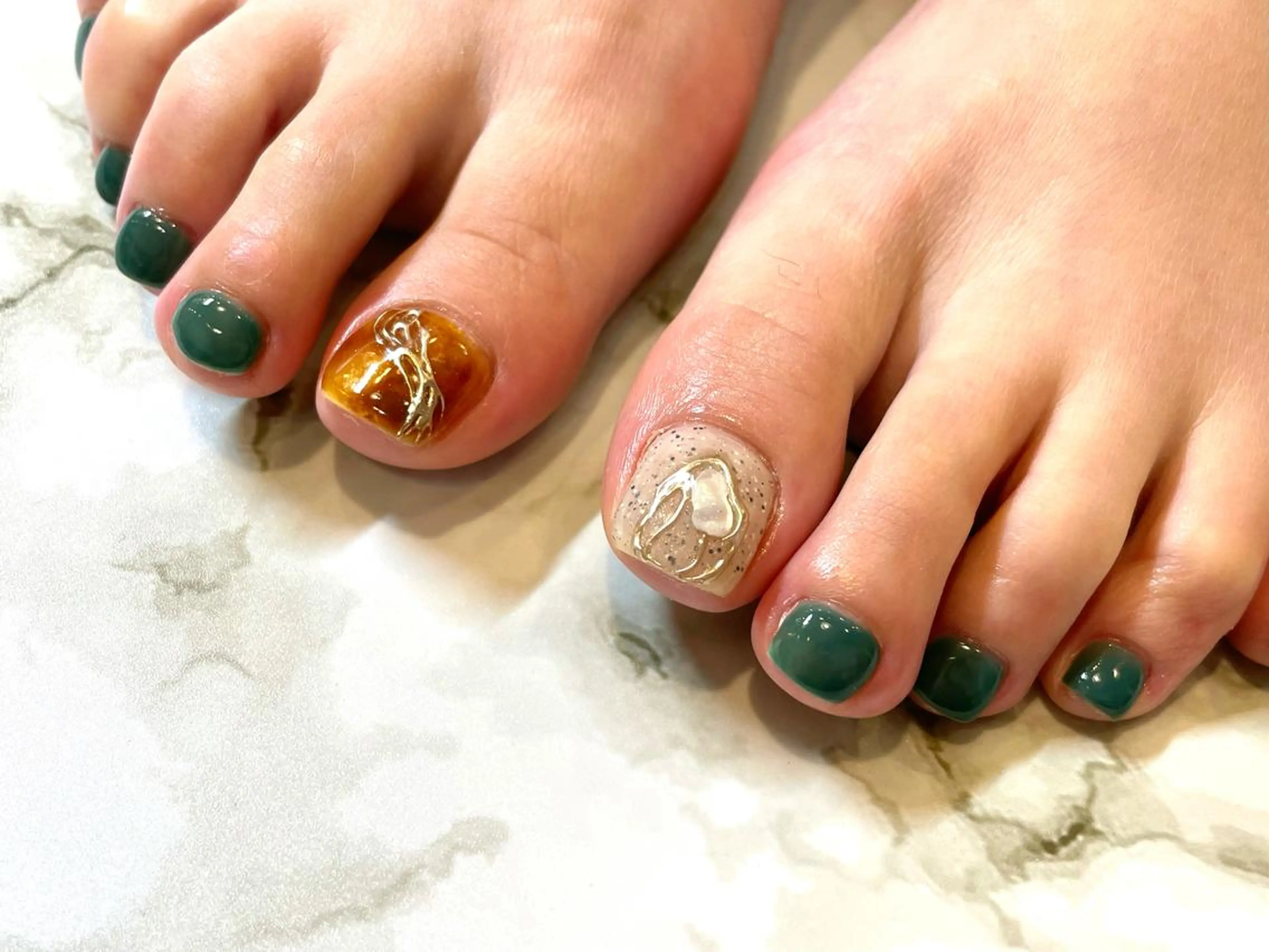 ネイル フットネイル 水戸 彩夏のネイルデザイン