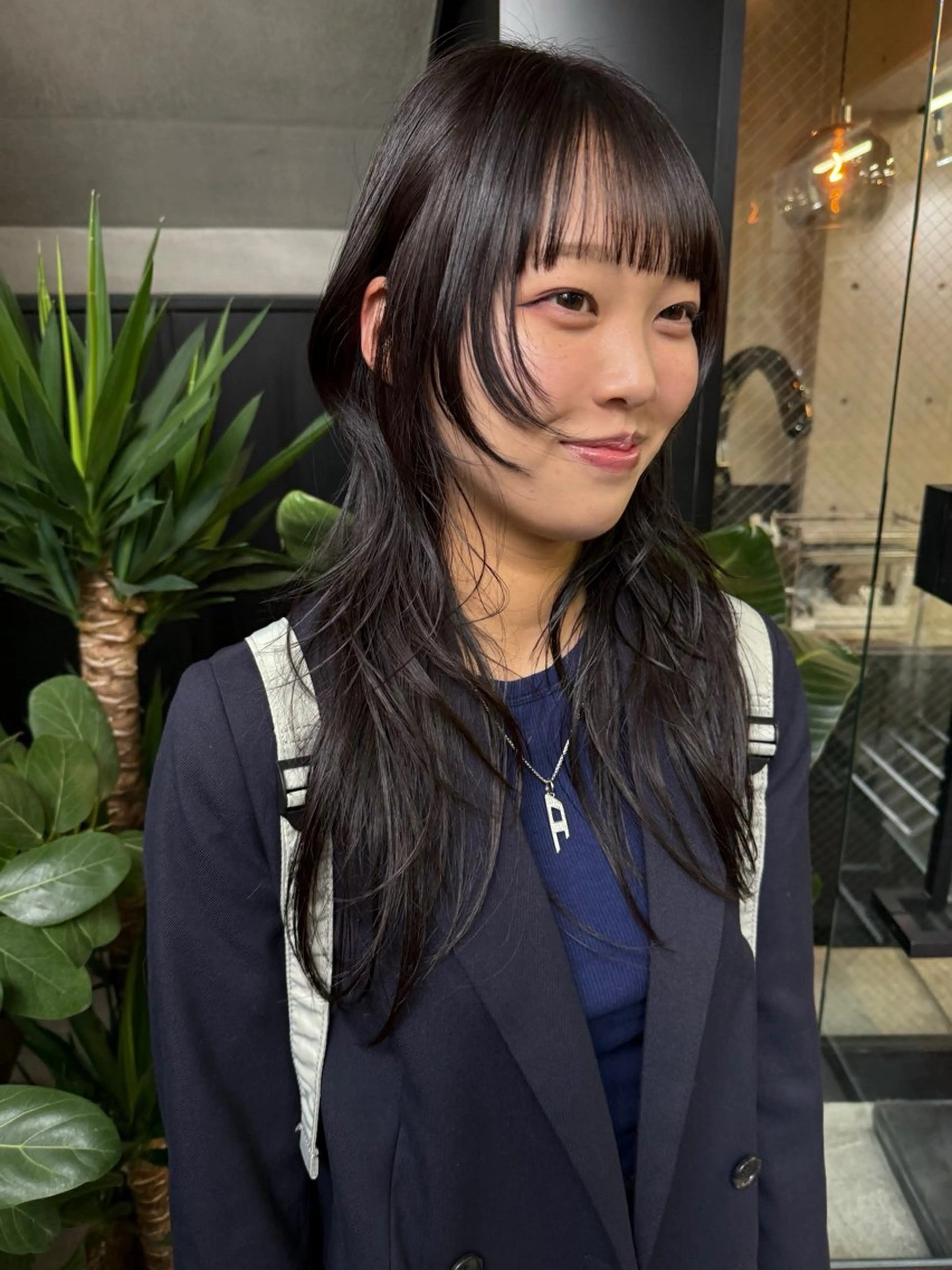 ロング アッシュ アッシュブラウン ハッシュカット ハイレイヤー かきあげバング カット レイヤーカット\ウル フ　chinatsuのヘアスタイル