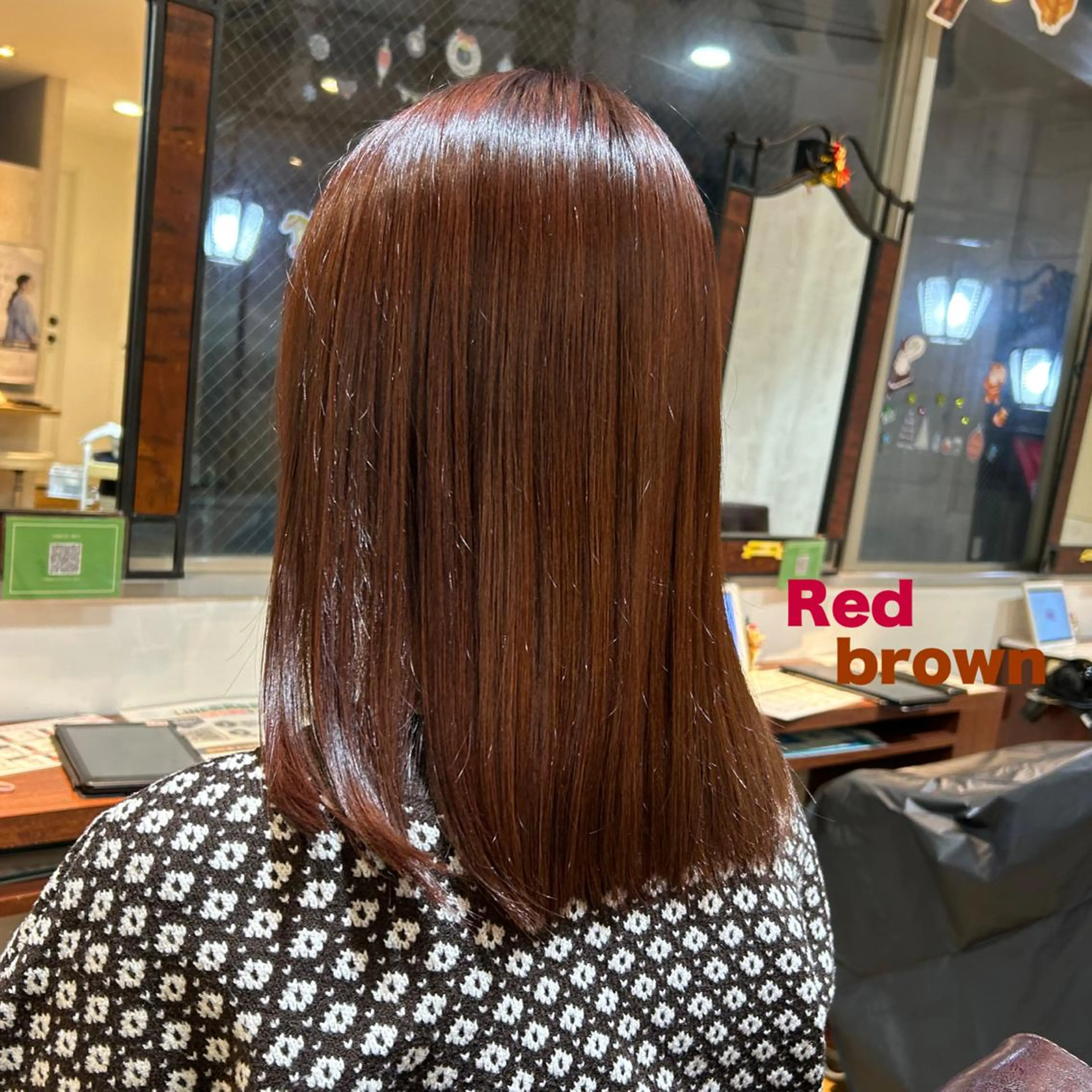 ミディアム A. Seoのヘアスタイル