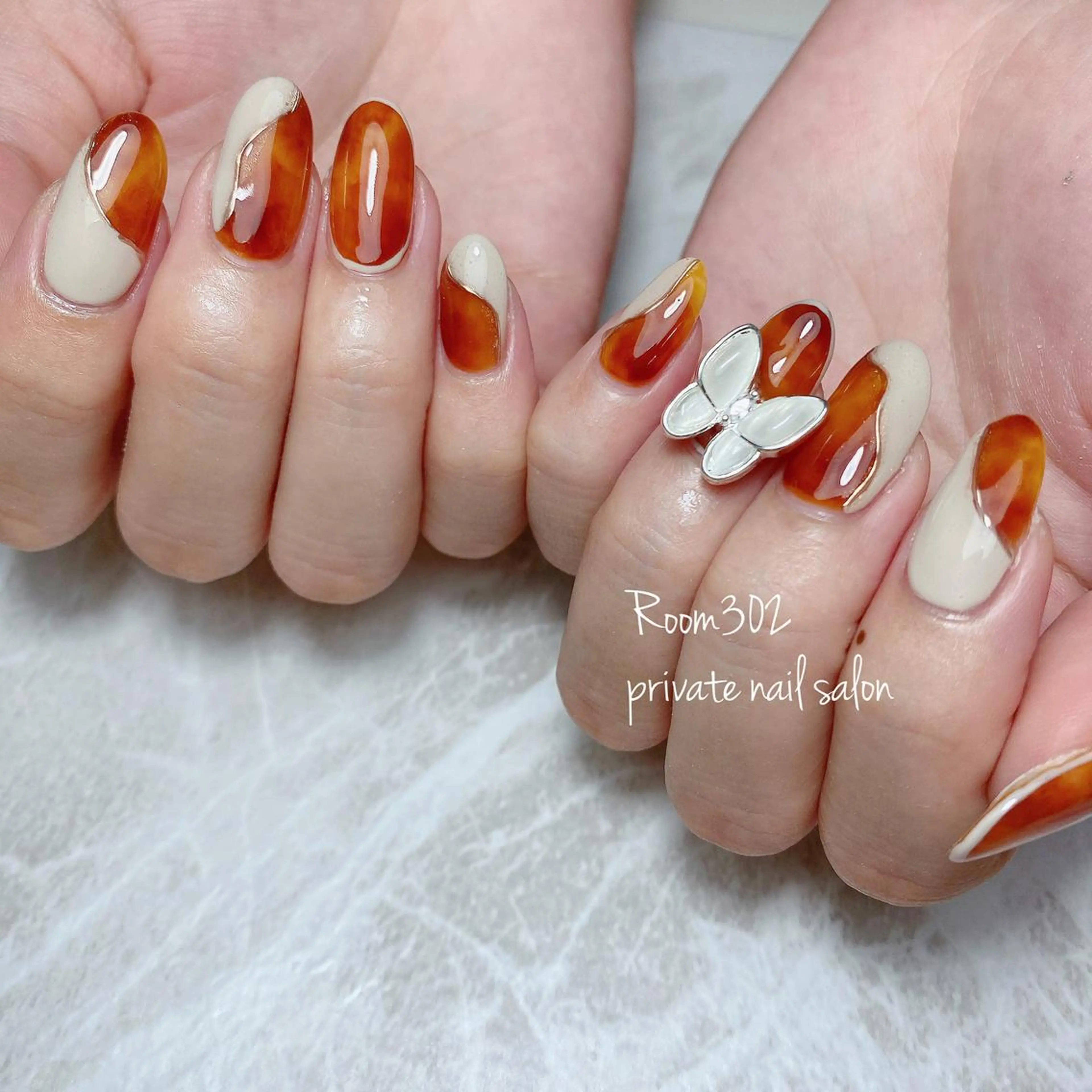 ネイル 持ち込み Room 302のネイルデザイン