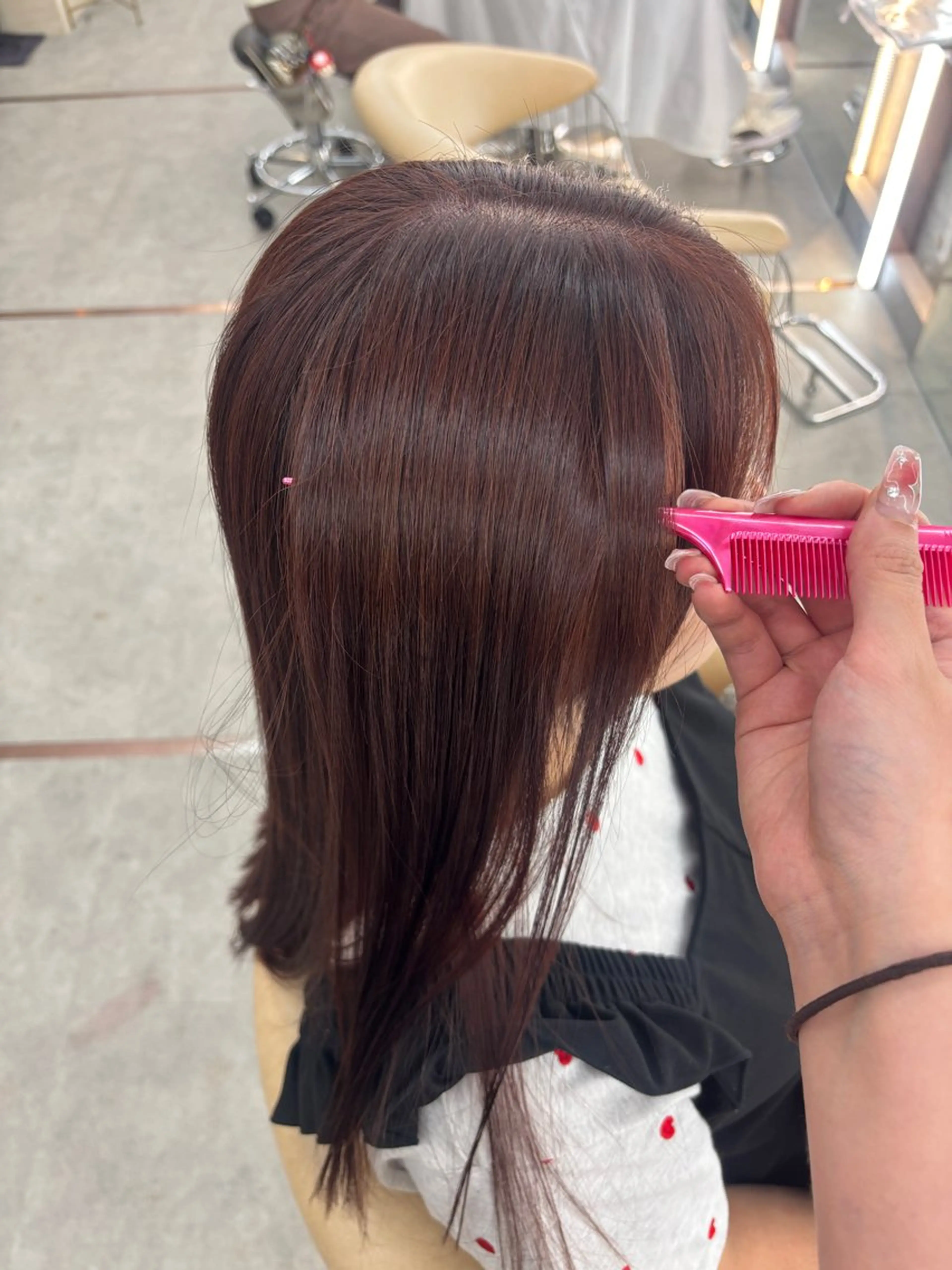 セミロング ヘアカラー トリートメント Hazuki ／韓国ヘア／レイヤーのヘアスタイル