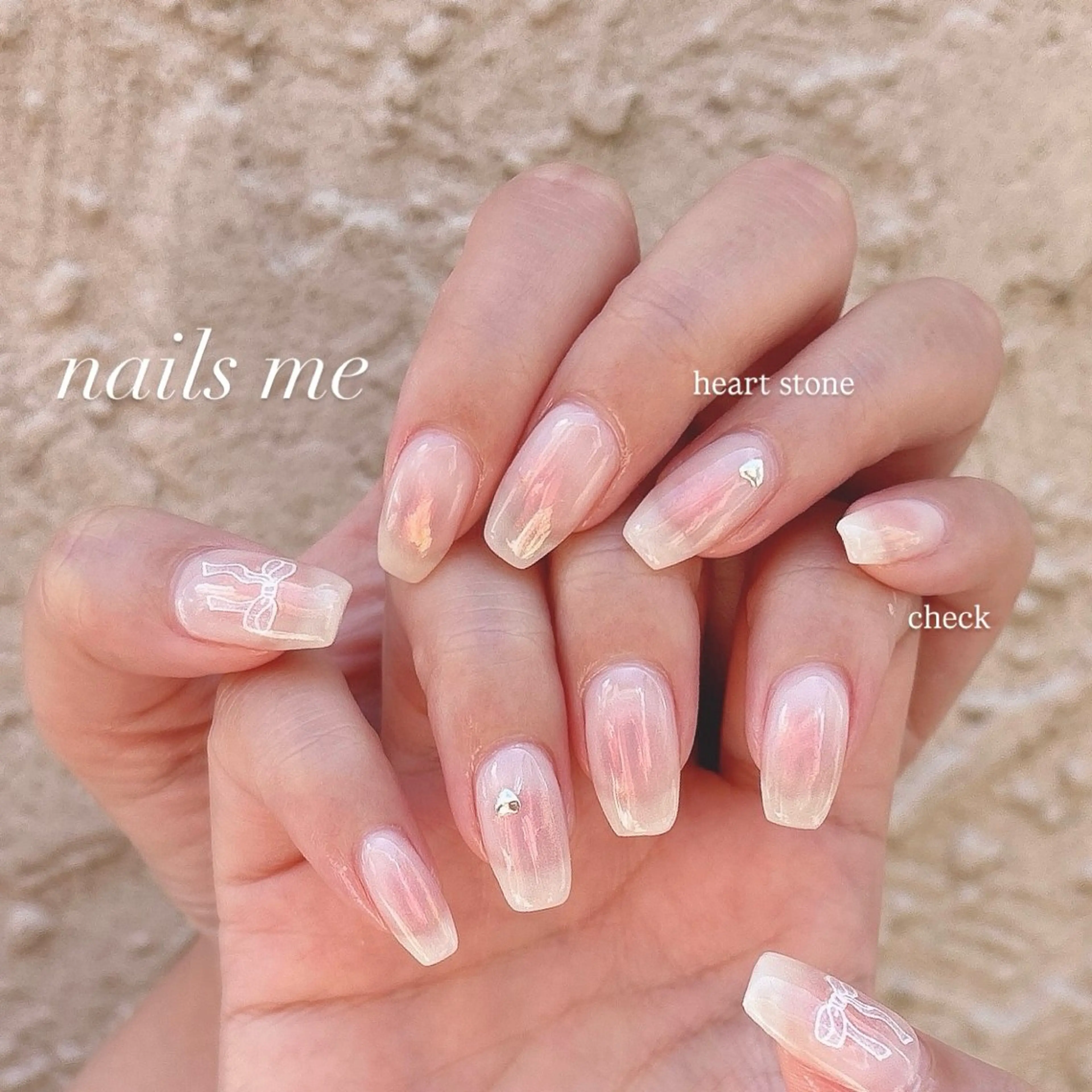 ネイル チークネイル リボン nails 🎀meのネイルデザイン