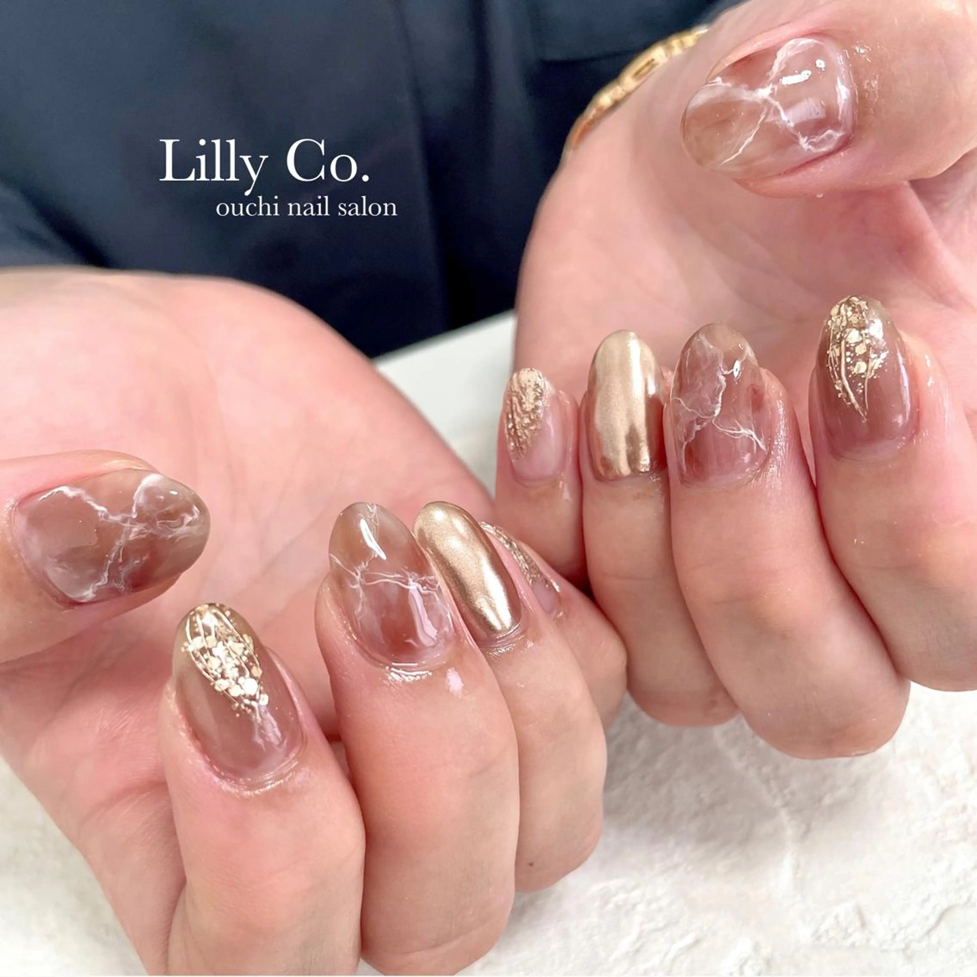 ネイル 大理石ネイル(マーブル) ピンク ハンドネイル ハンドケア Lilly Co.のネイルデザイン