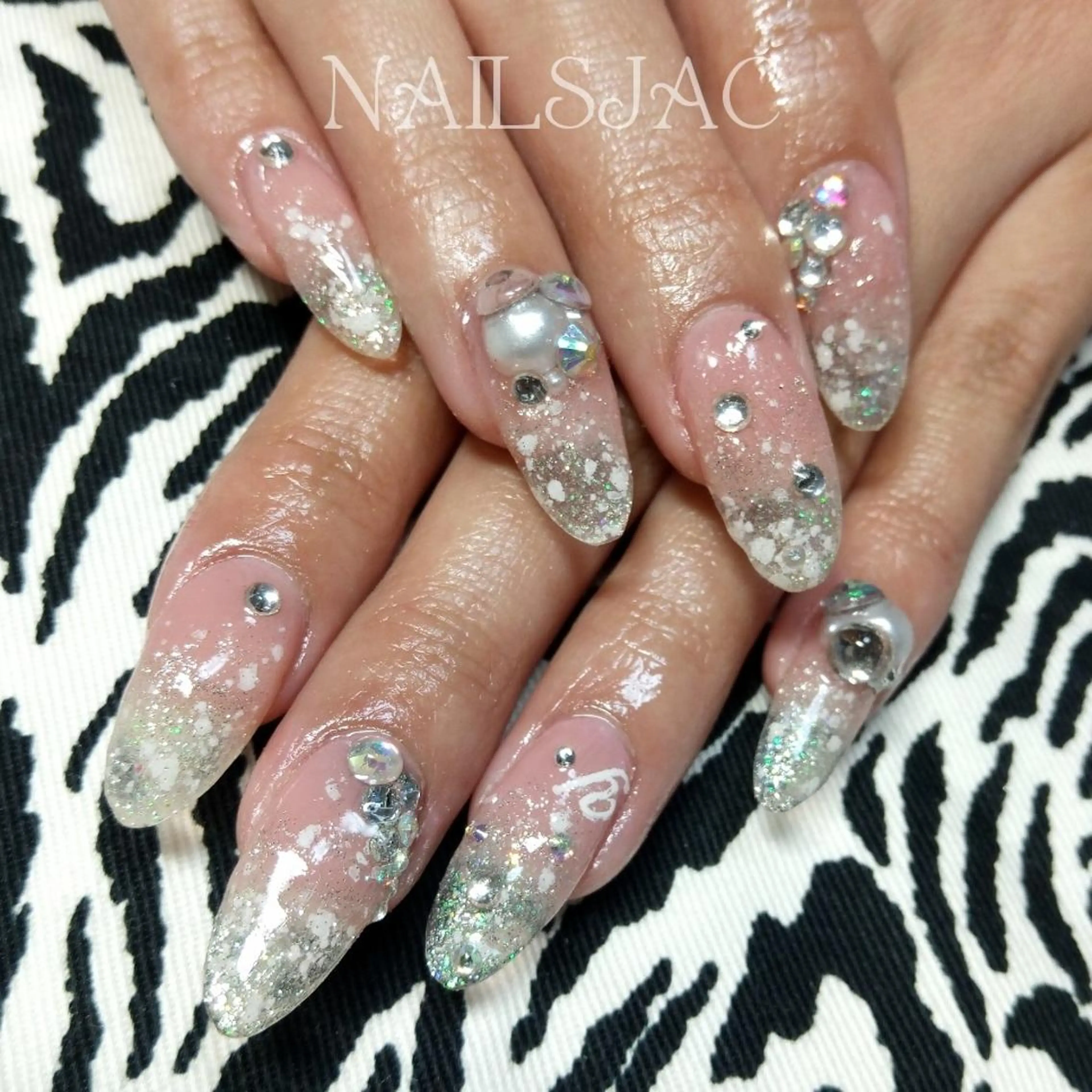 ネイル NAILS JACのネイルデザイン
