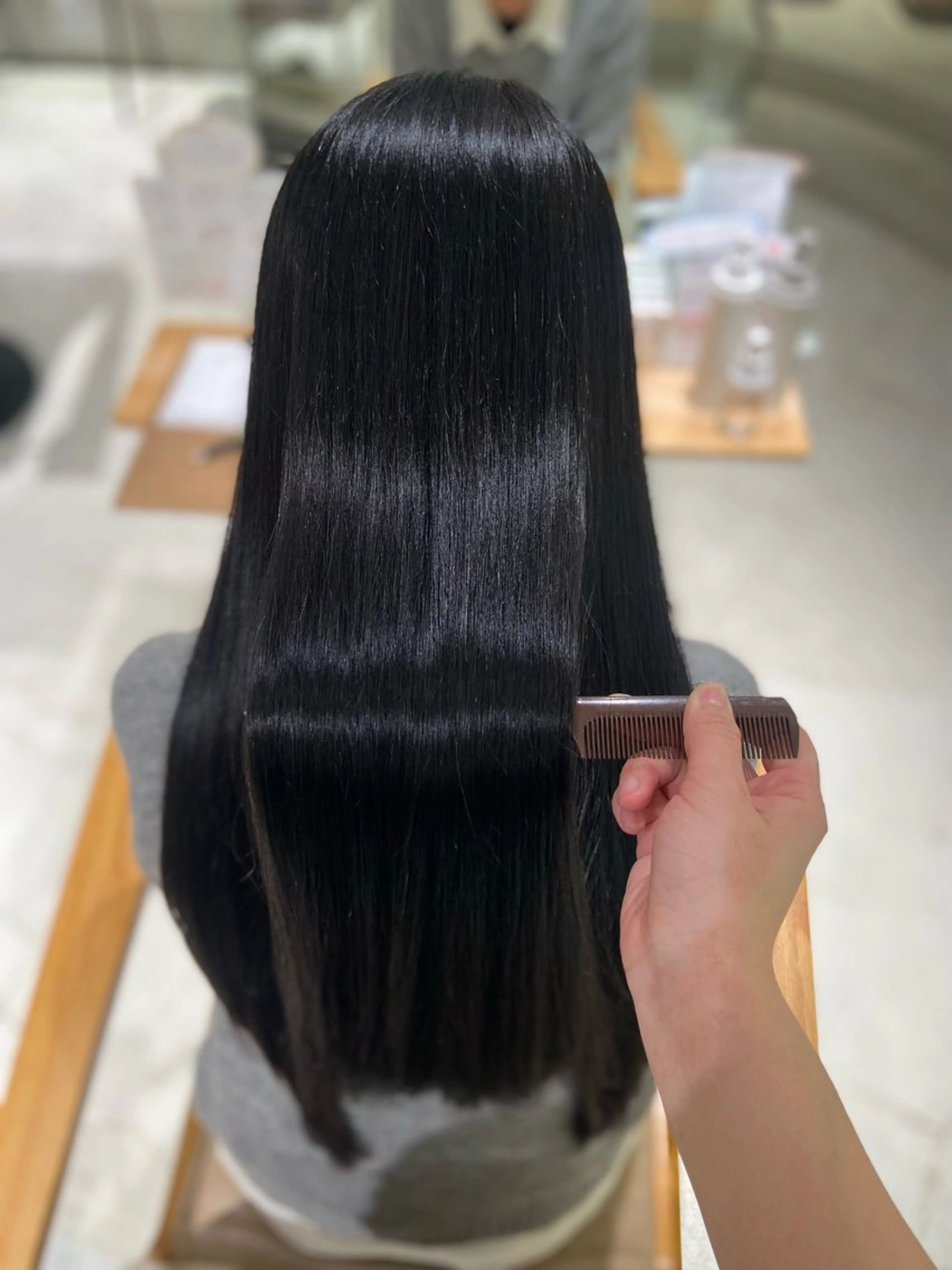 カラー UNBIRTHDAY所属・UNBIRTHDAY いずみのヘアスタイル