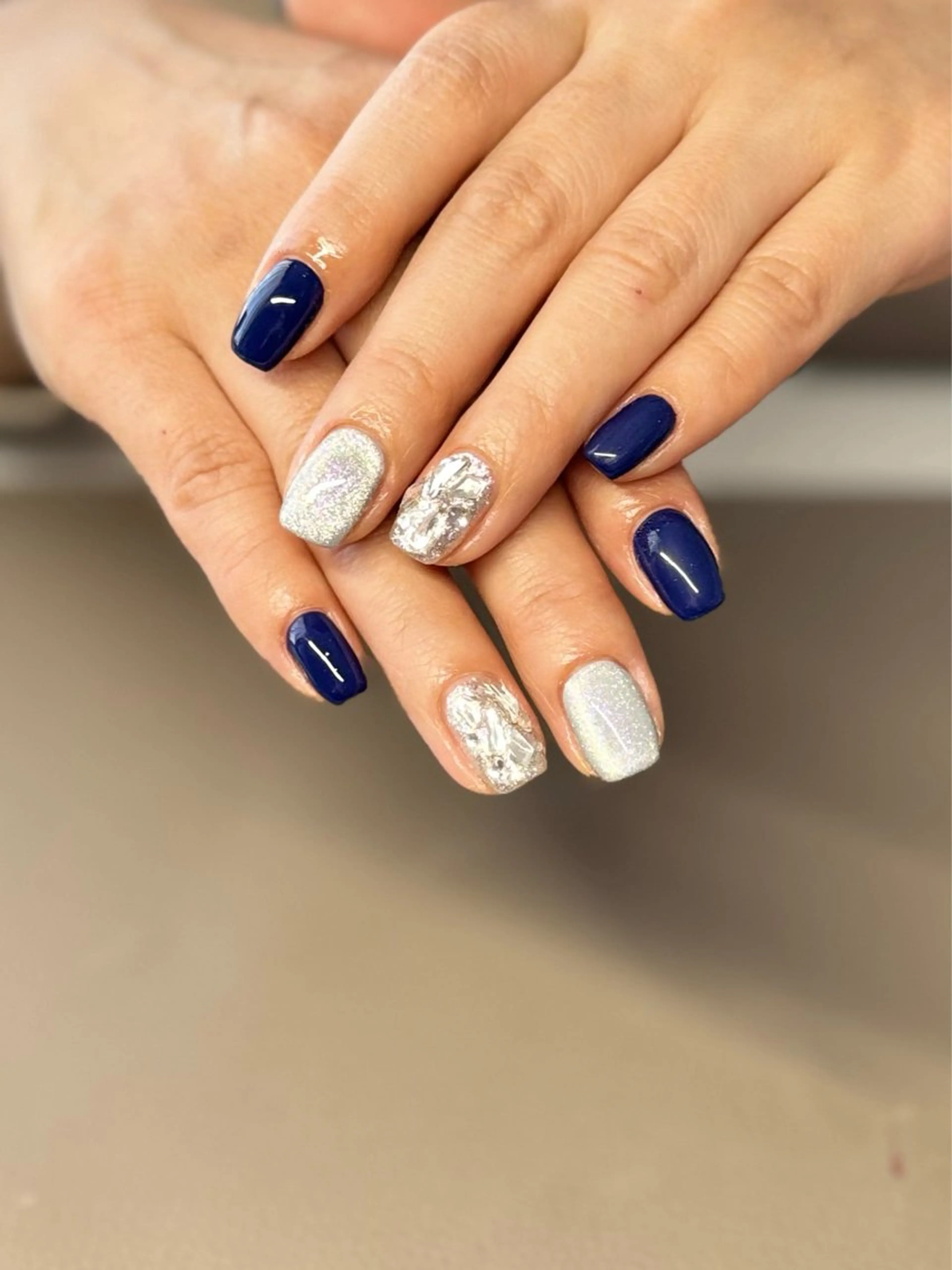 ネイル ハンドネイル ハンドケア 𝓝𝓪𝓲𝓻 𝓝𝓪𝓲𝓵のネイルデザイン