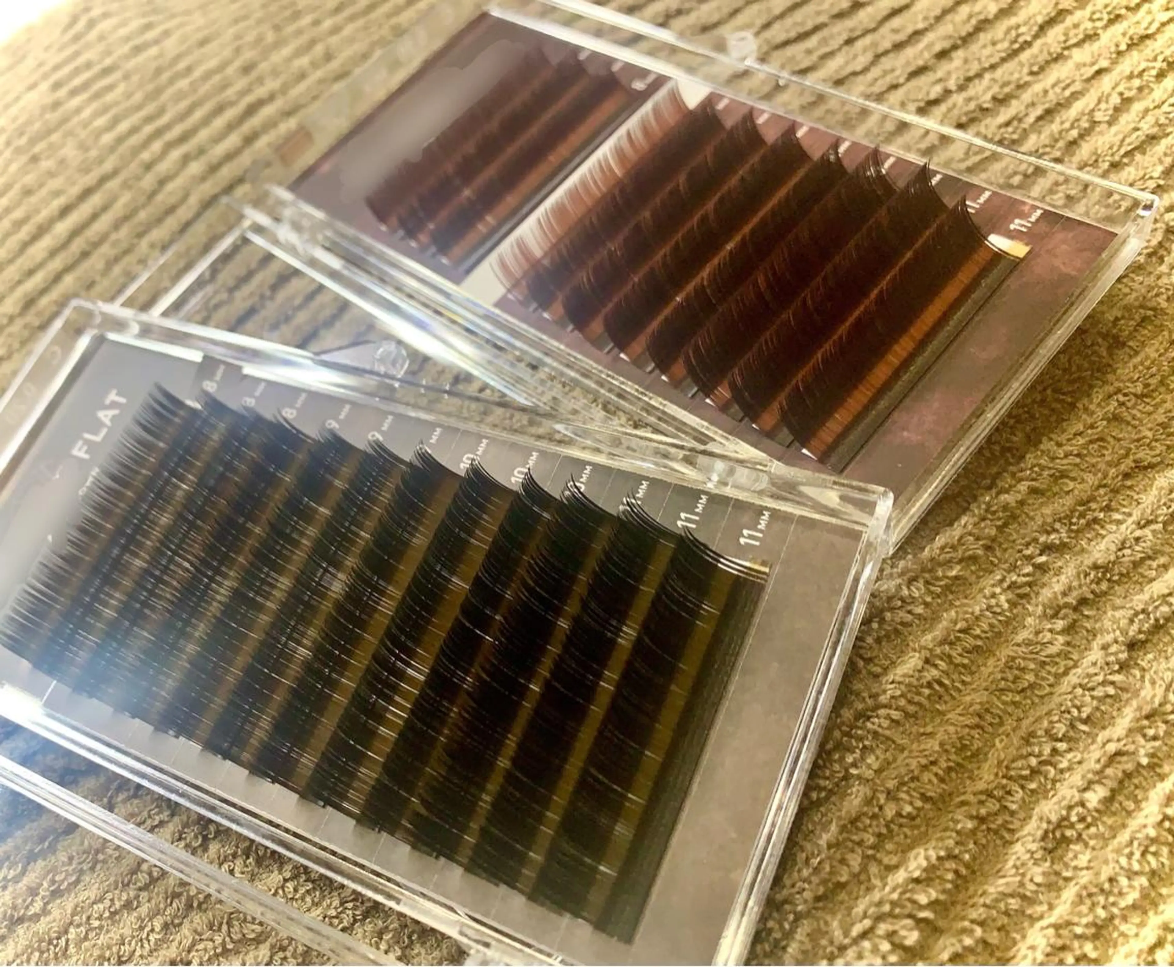 ショート カラー パーマ ヘアアレンジ キッズ マツエク・マツパ ブラウンカラー カラーマツエク ヘア&カフェ ♡リエットのマツエク・マツパデザイン