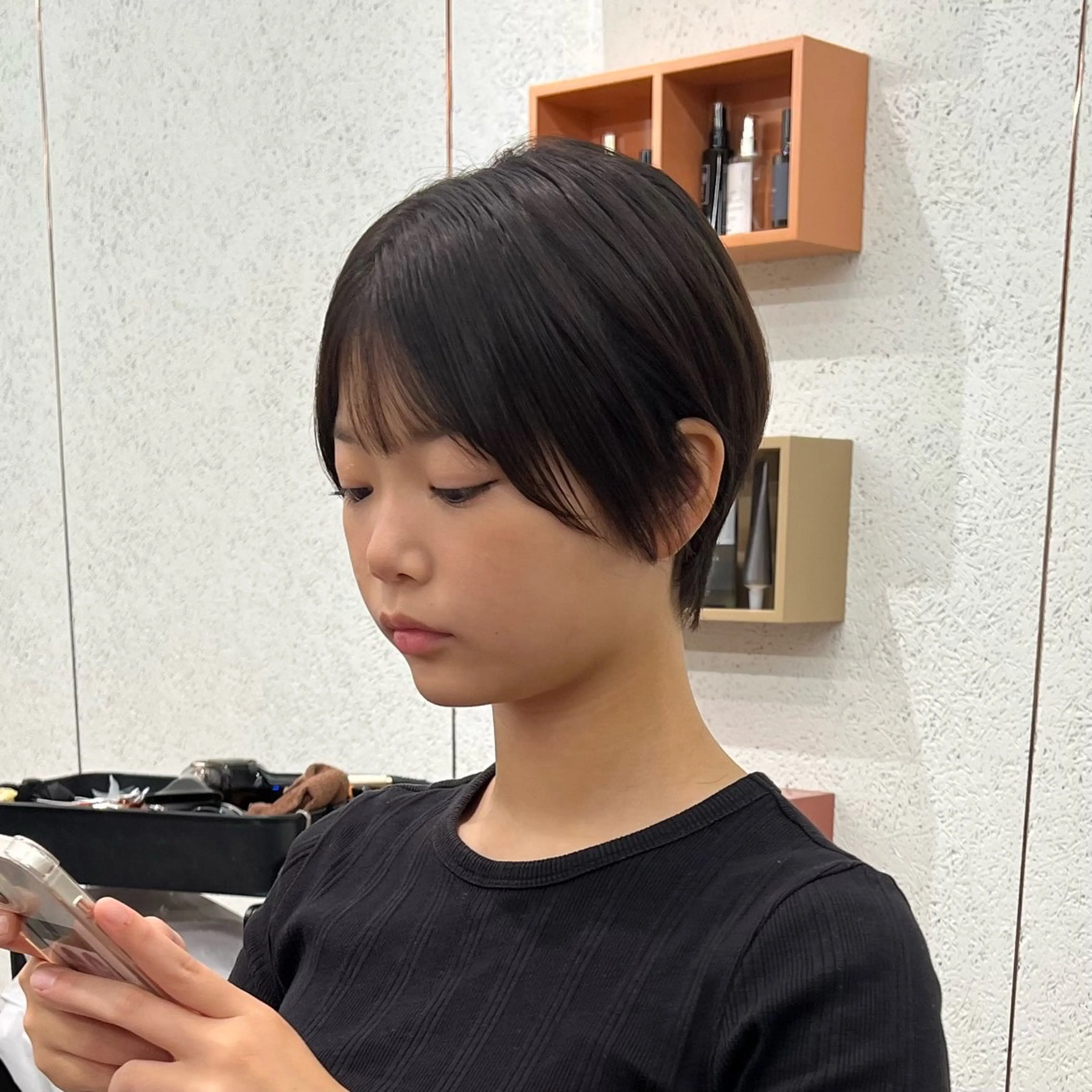 ショート ショートヘア ケアブリーチ/ ハイトーン/牧野のヘアスタイル