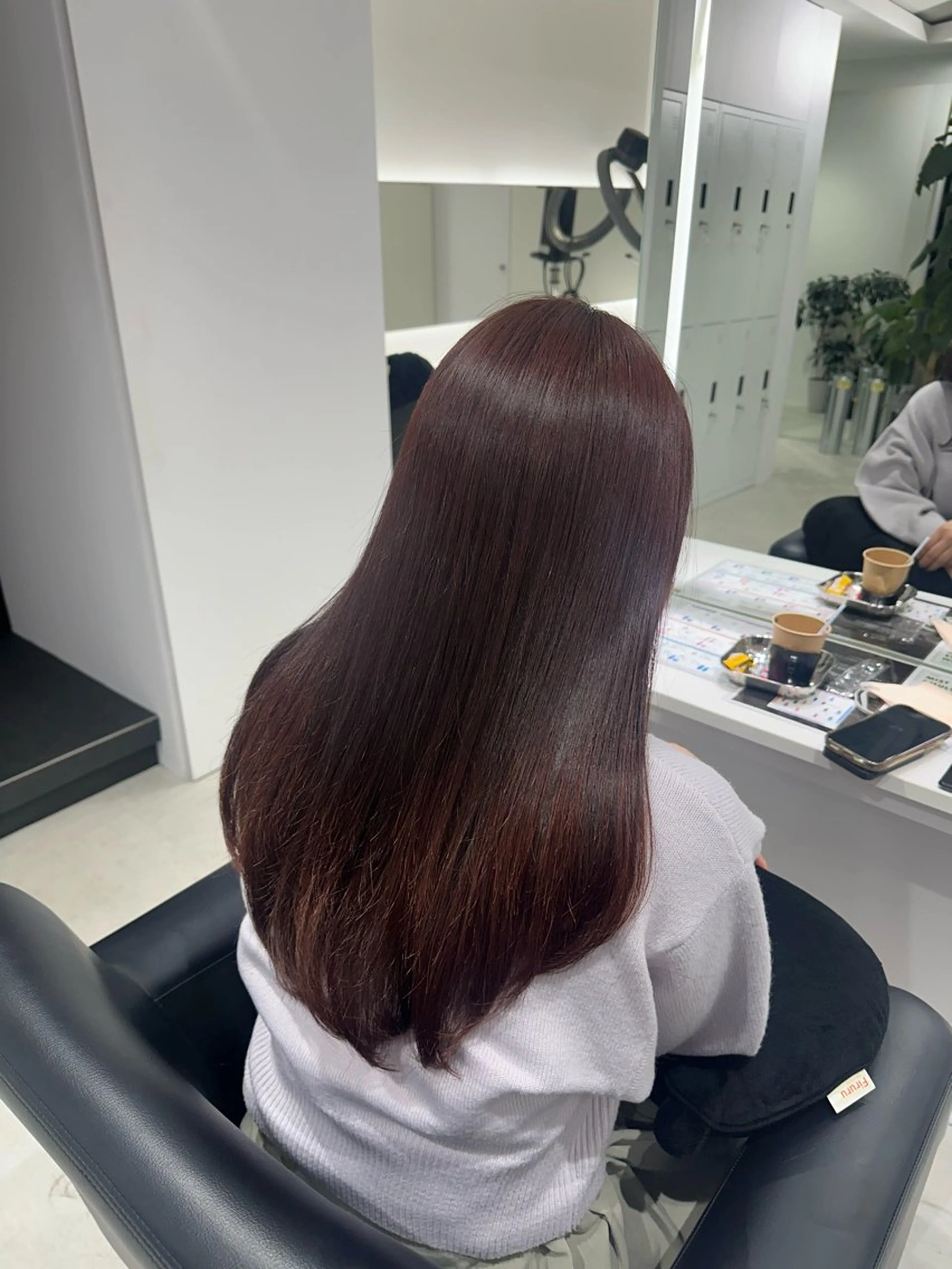 ロング カット ヘアカラー トリートメント ヘアセット やま/トレンドカラー /カットのヘアスタイル