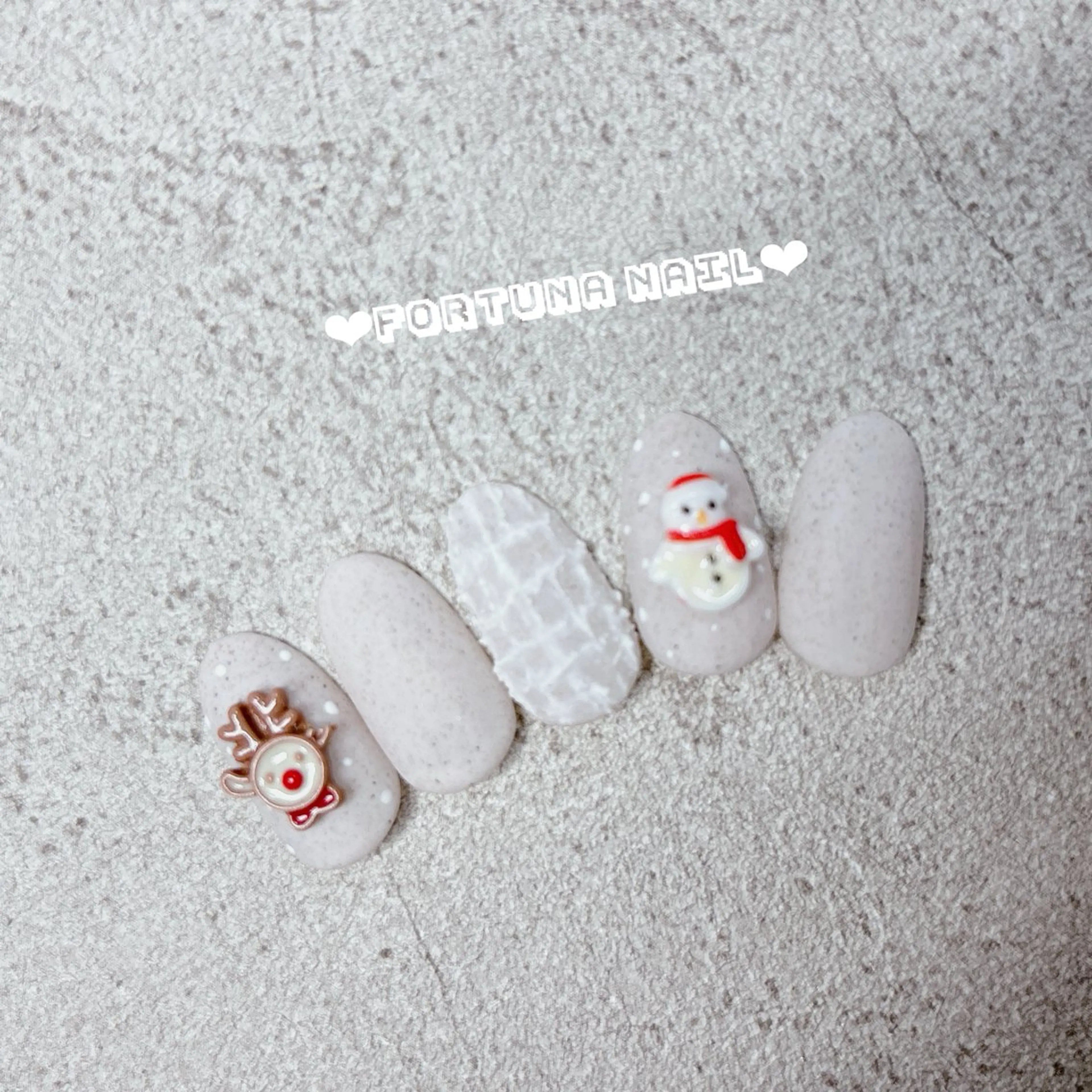 ネイル 冬ネイル クリスマス Nail •Head スパFortunaのネイルデザイン