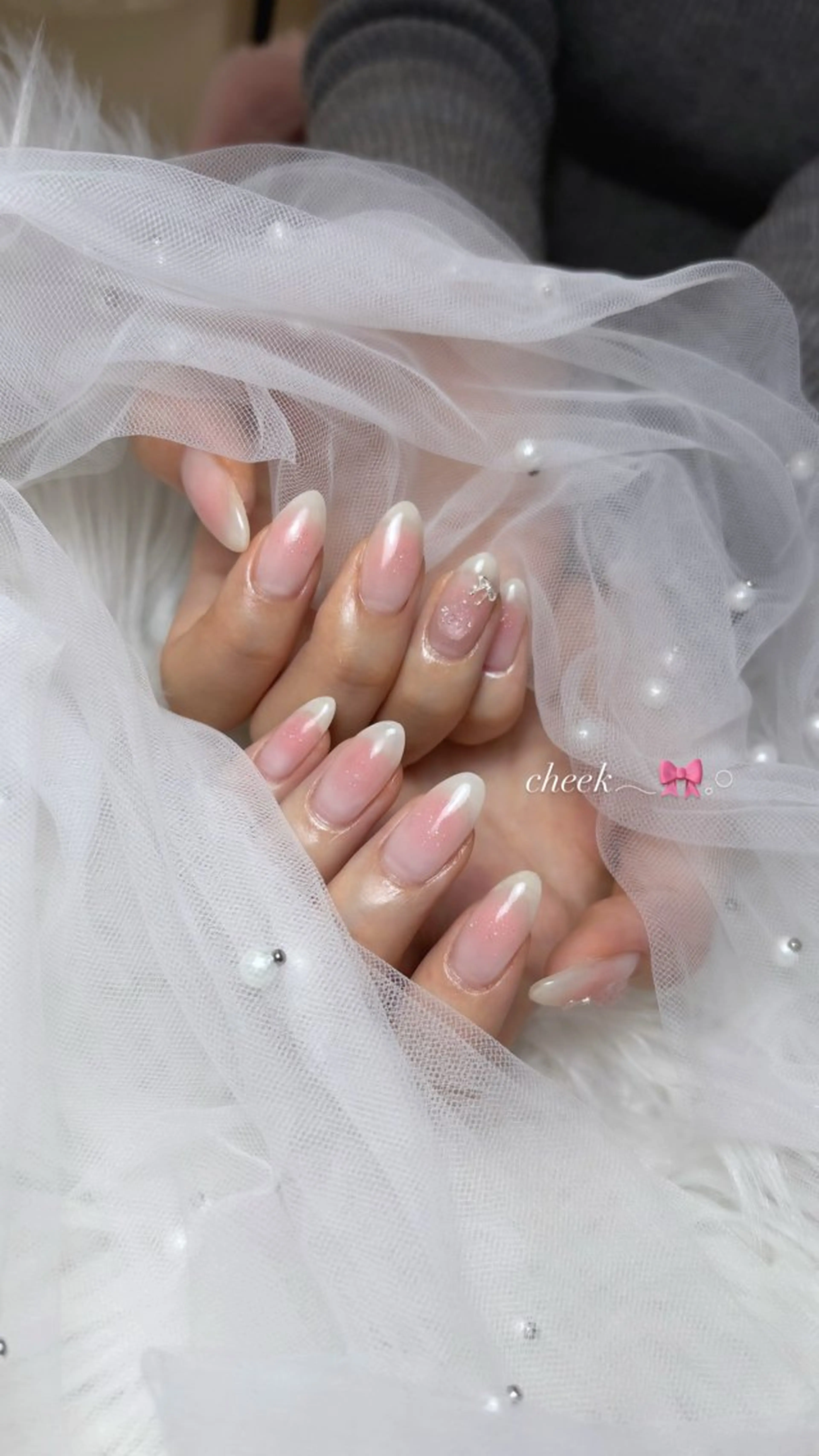 ネイル ハンドネイル 𝑬𝑹𝑰𝑲𝑨 𓂃🎀𓈒𓏸のネイルデザイン