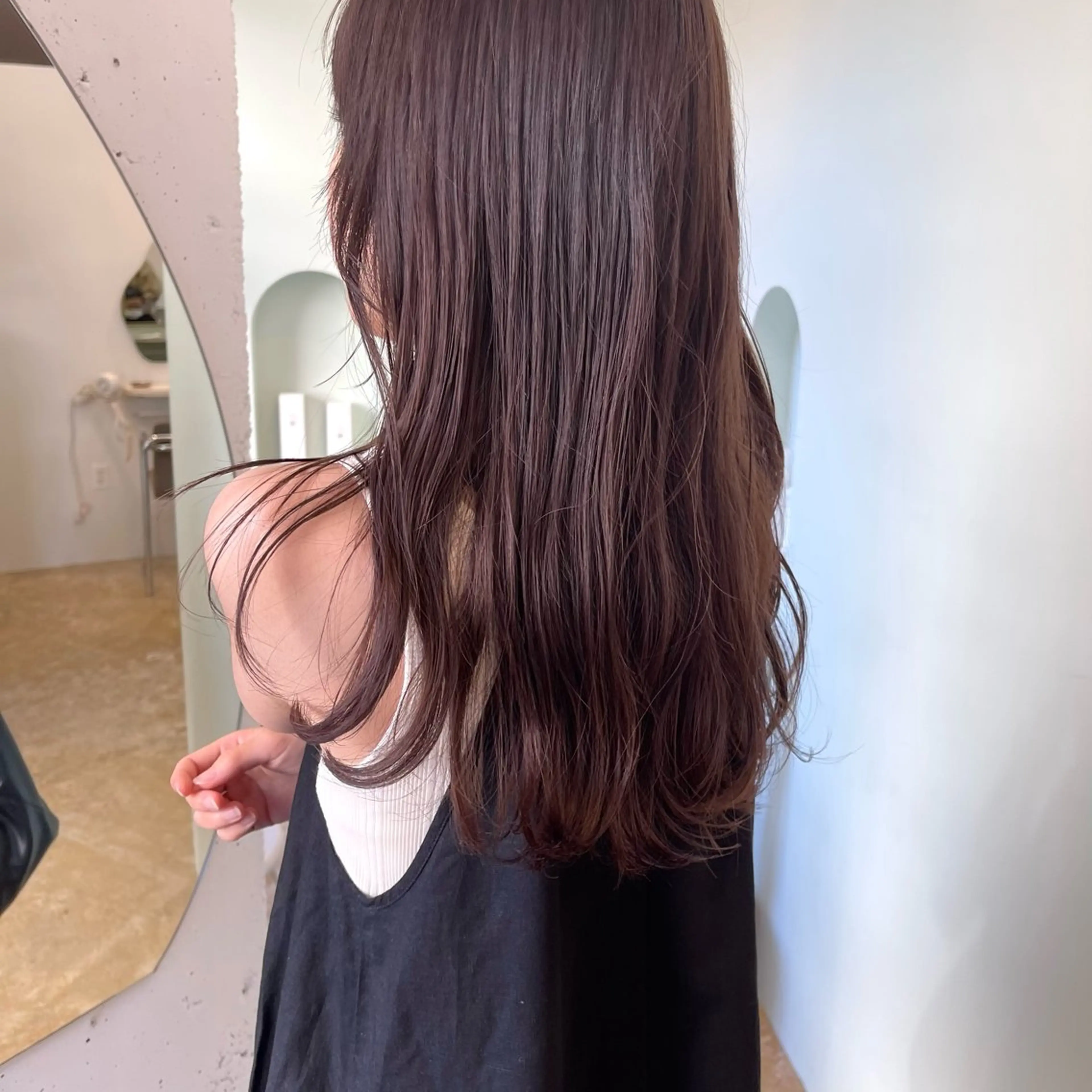 ロング カラー yewscent / konaのヘアスタイル