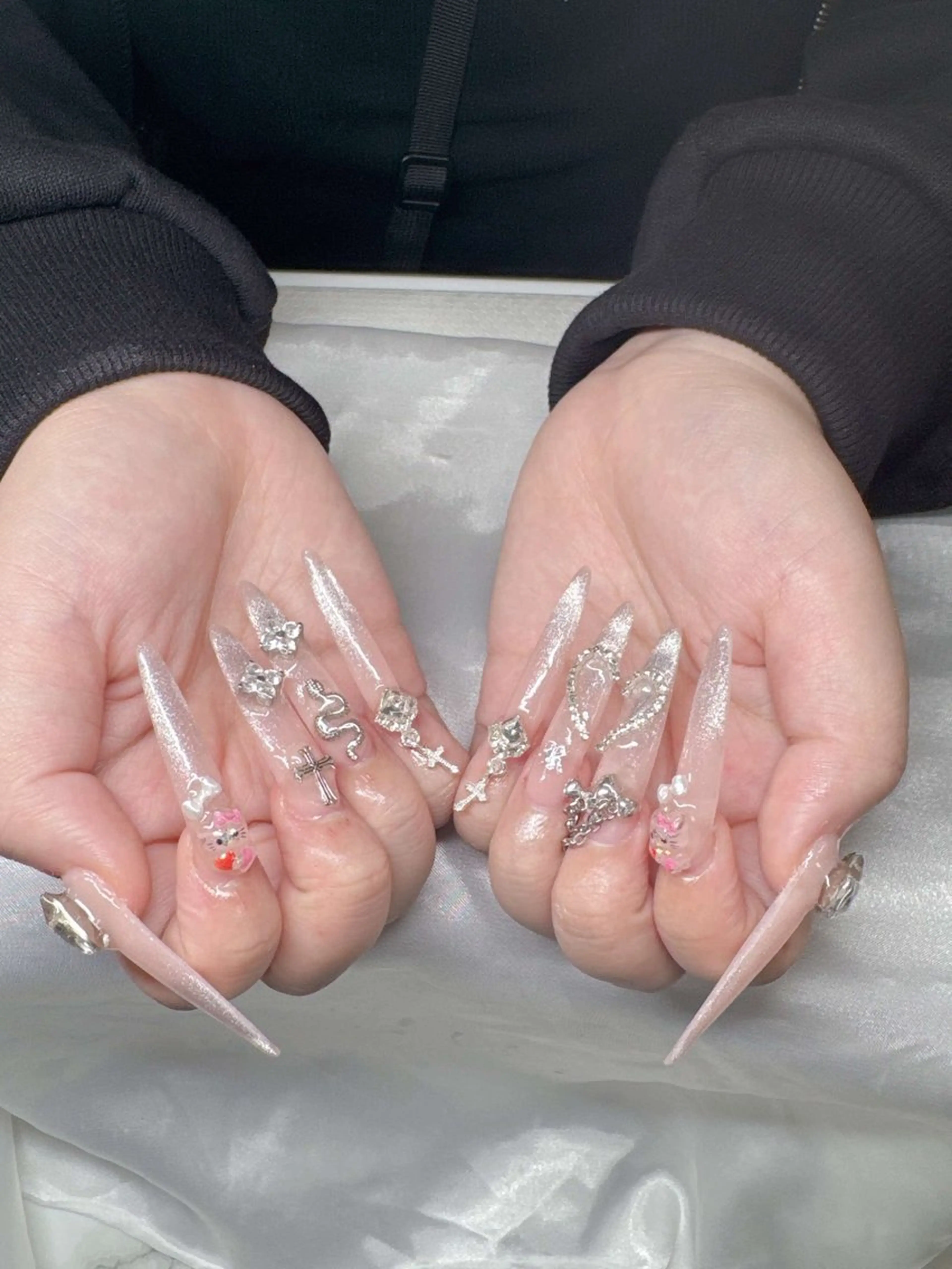 ネイル ハンドネイル Lee Nailsのネイルデザイン