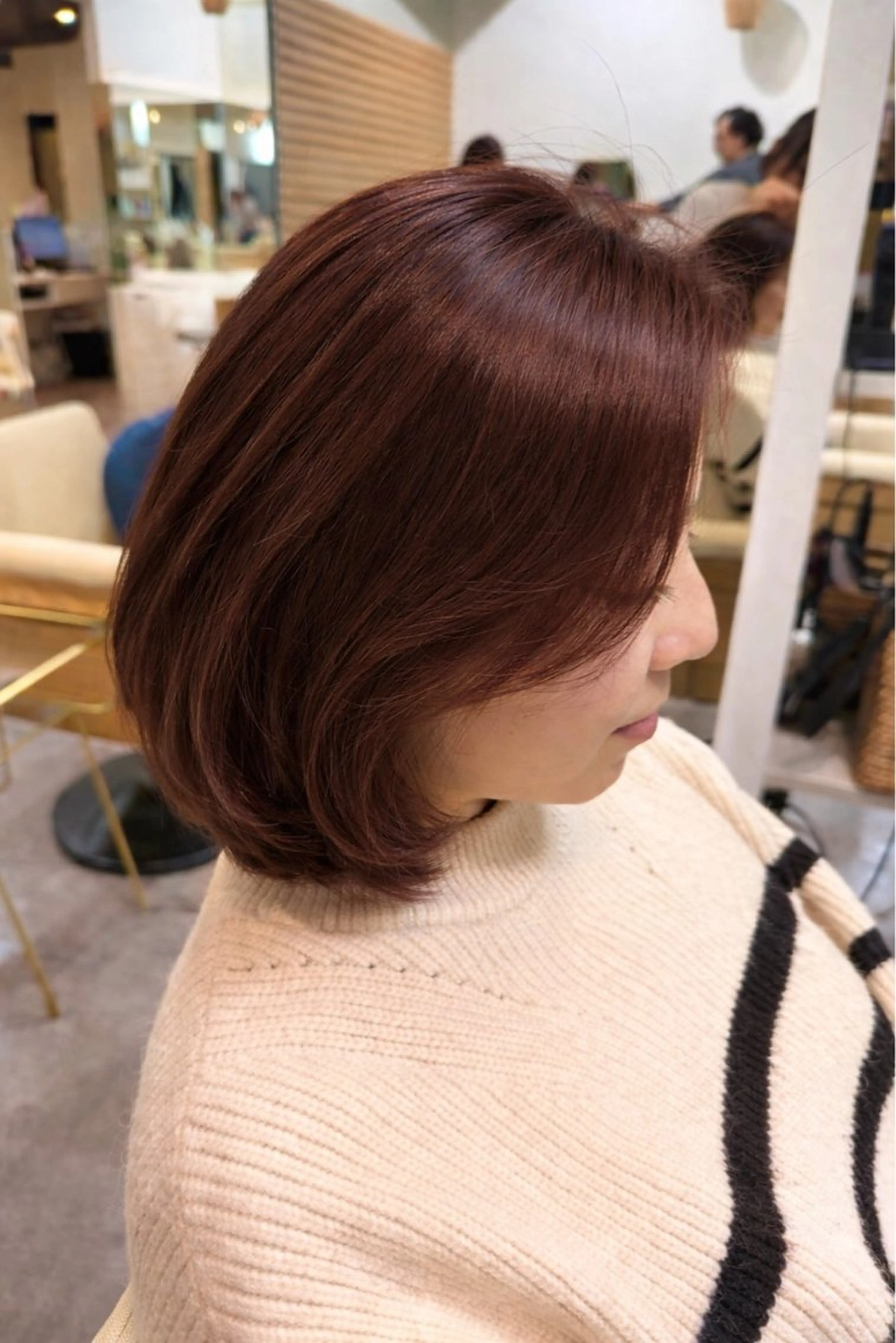 ショート カット ヘアカラー 山田 もものヘアスタイル