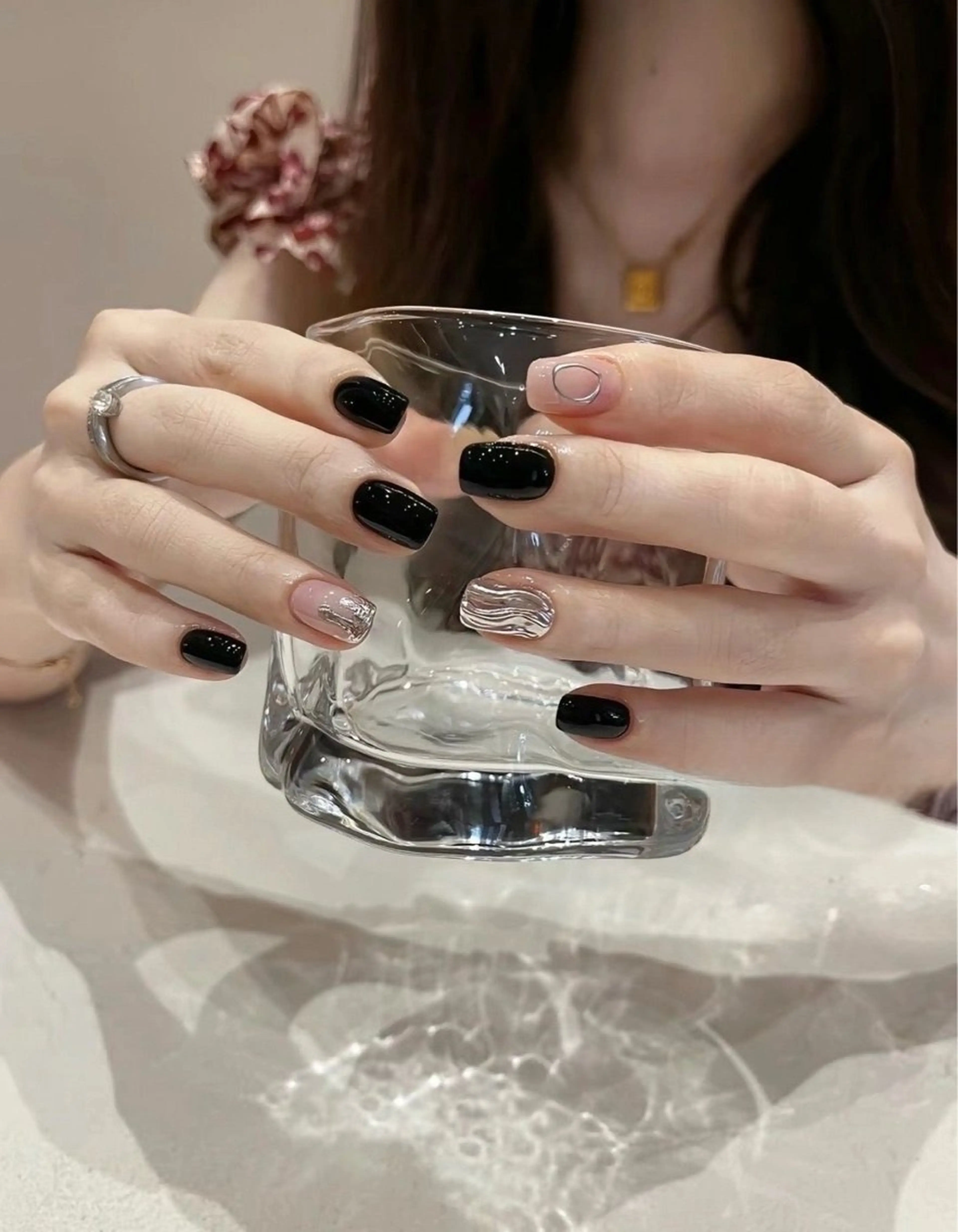 ネイル 長さ出し フレンチネイル グラデーション 卒業式 マグネットネイル MIHANA NAILのネイルデザイン