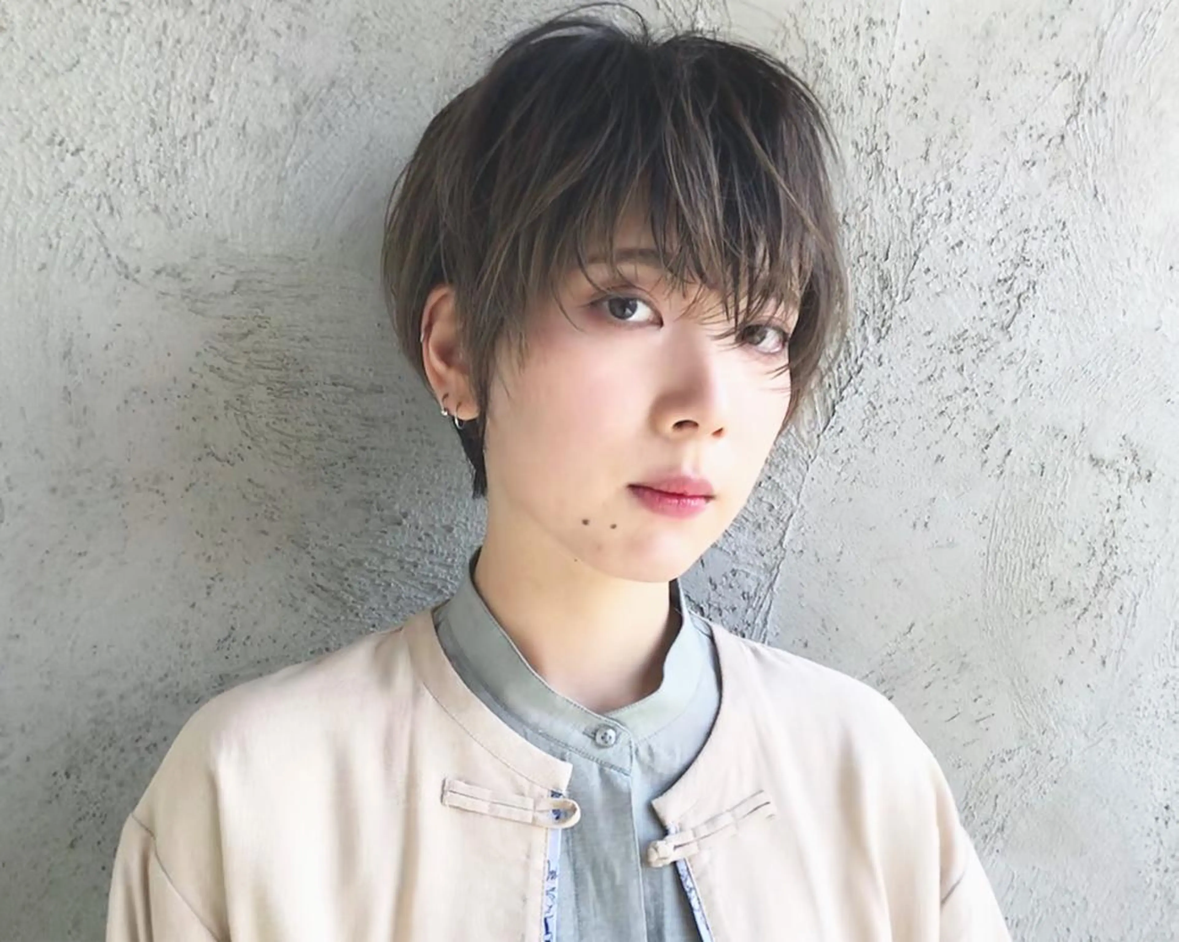 ショート 岡田 恭明のヘアスタイル