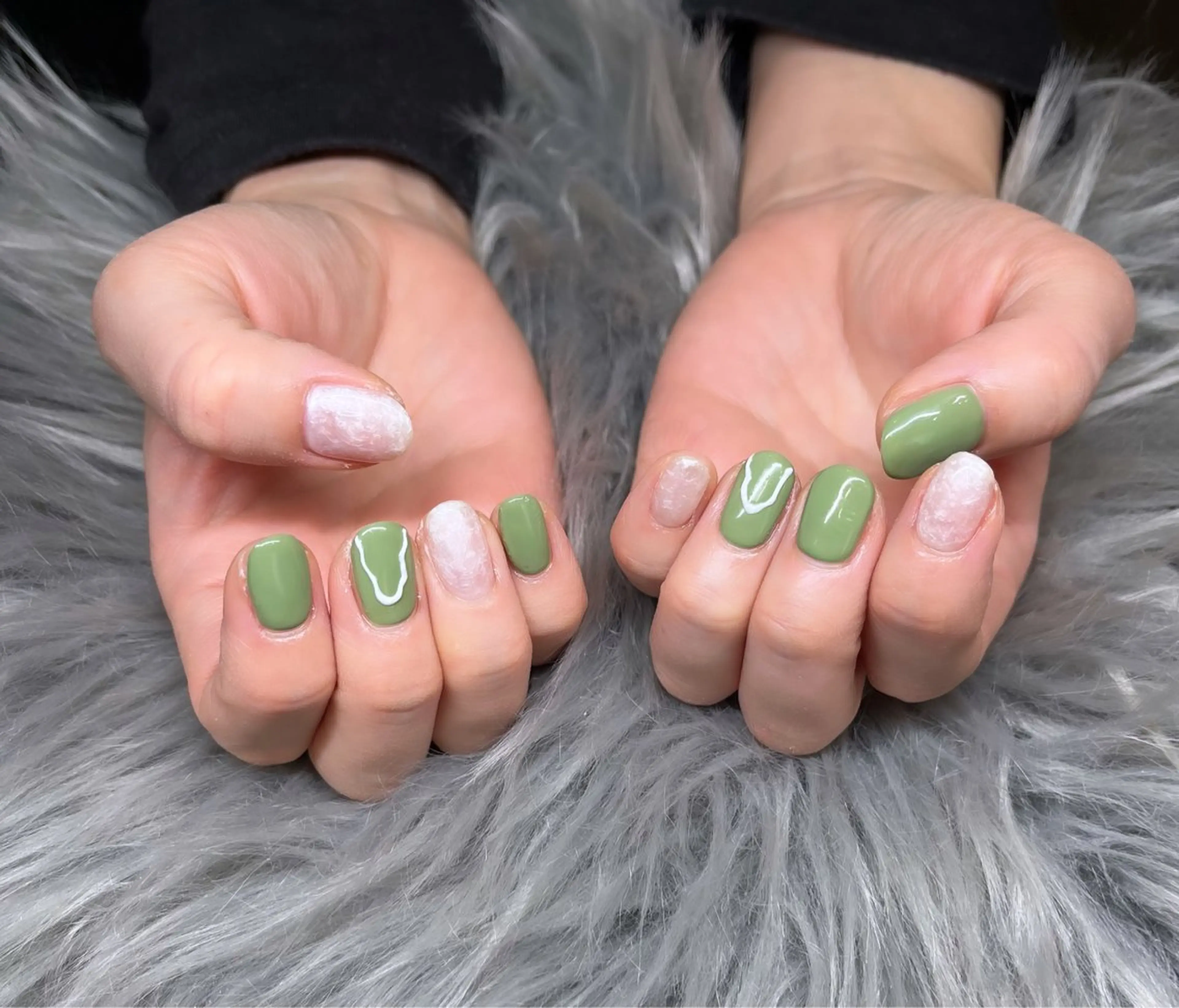 ネイル S. SAYAのネイルデザイン