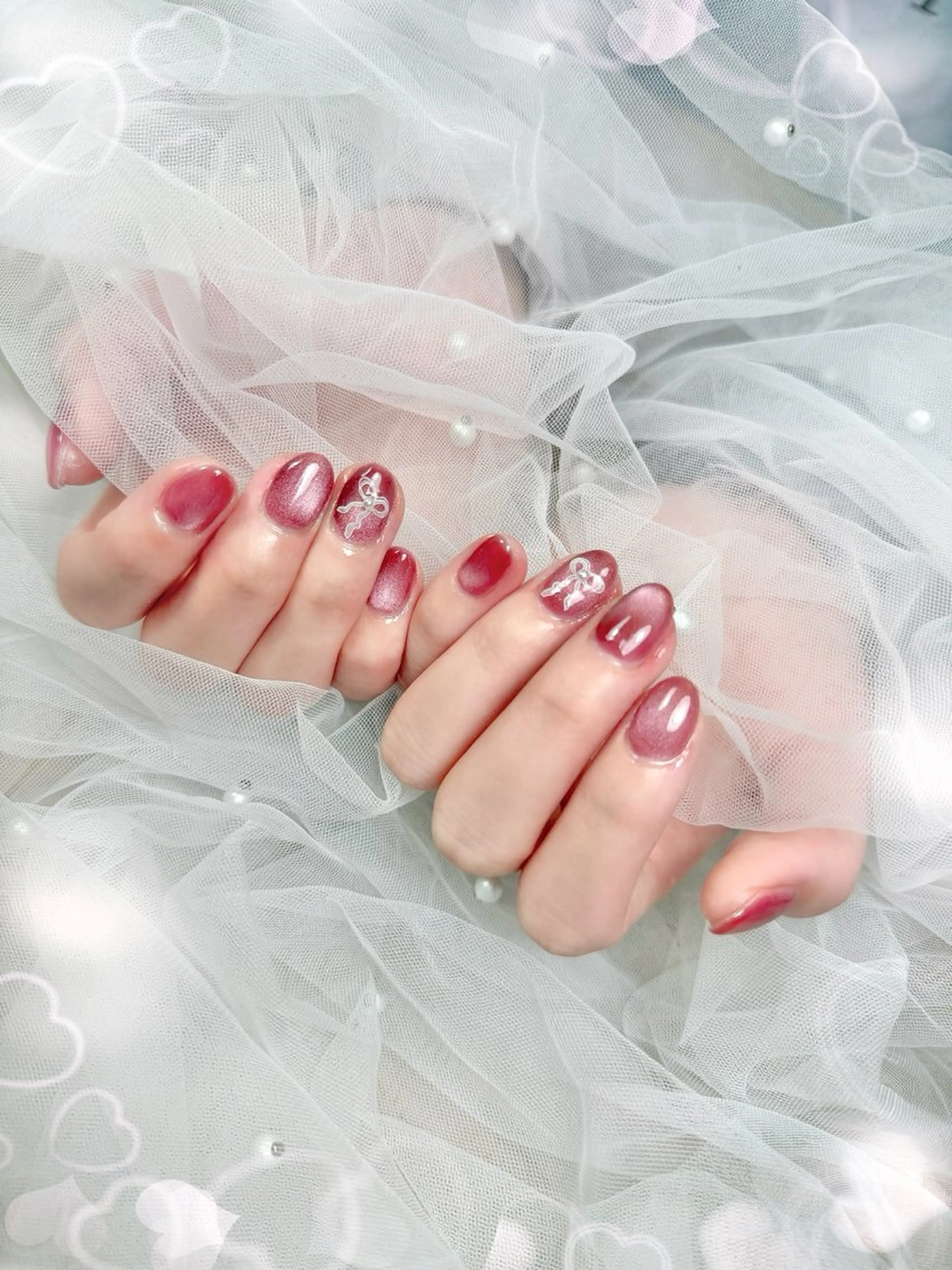 ネイル ピンク 赤色 ハンドネイル Haney. MEIのネイルデザイン