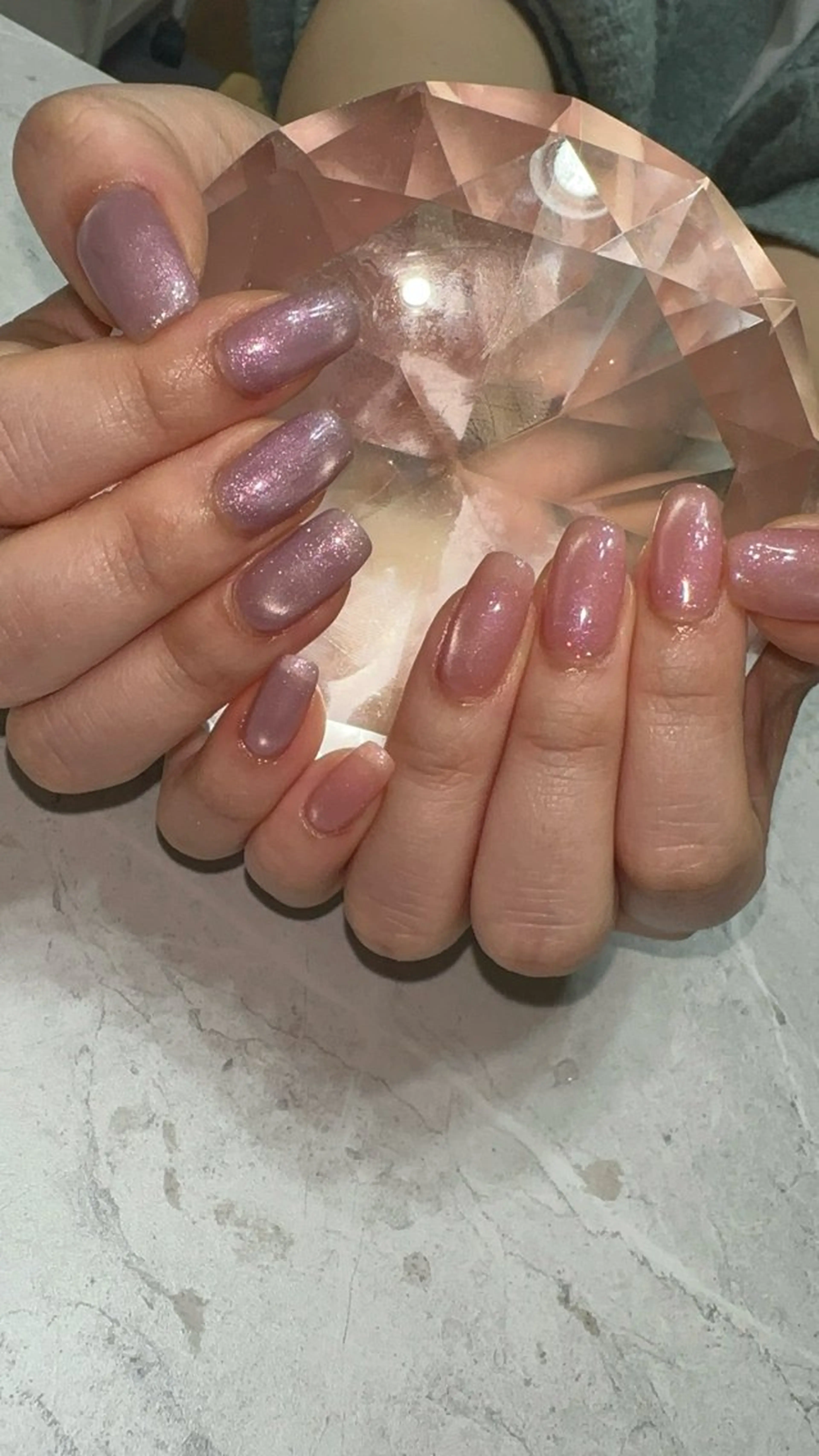 ネイル キラキラネイル マグネットネイル ハンドネイル with nail.のネイルデザイン