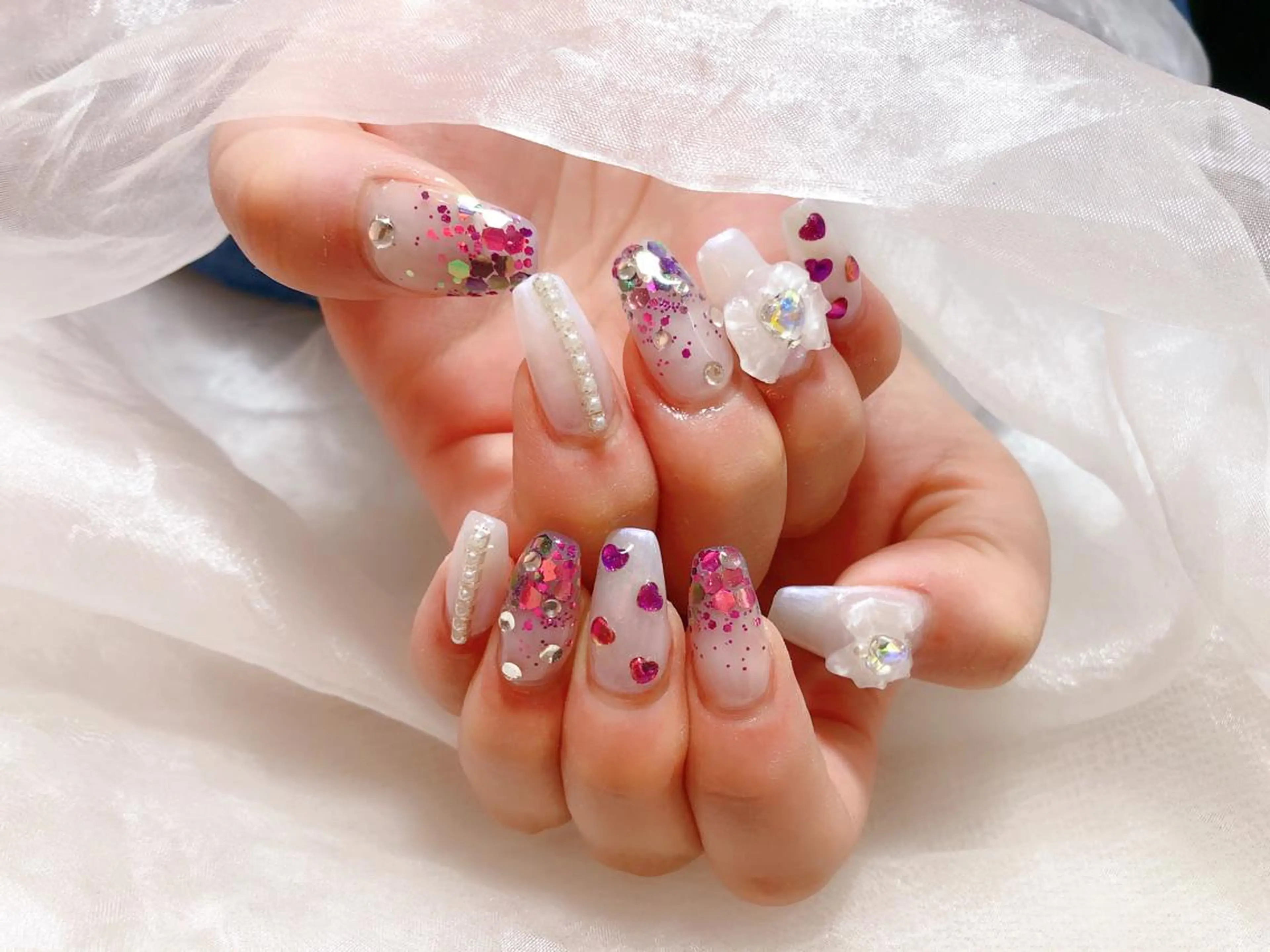 ネイル ハンドネイル VIVIAN リサのネイルデザイン