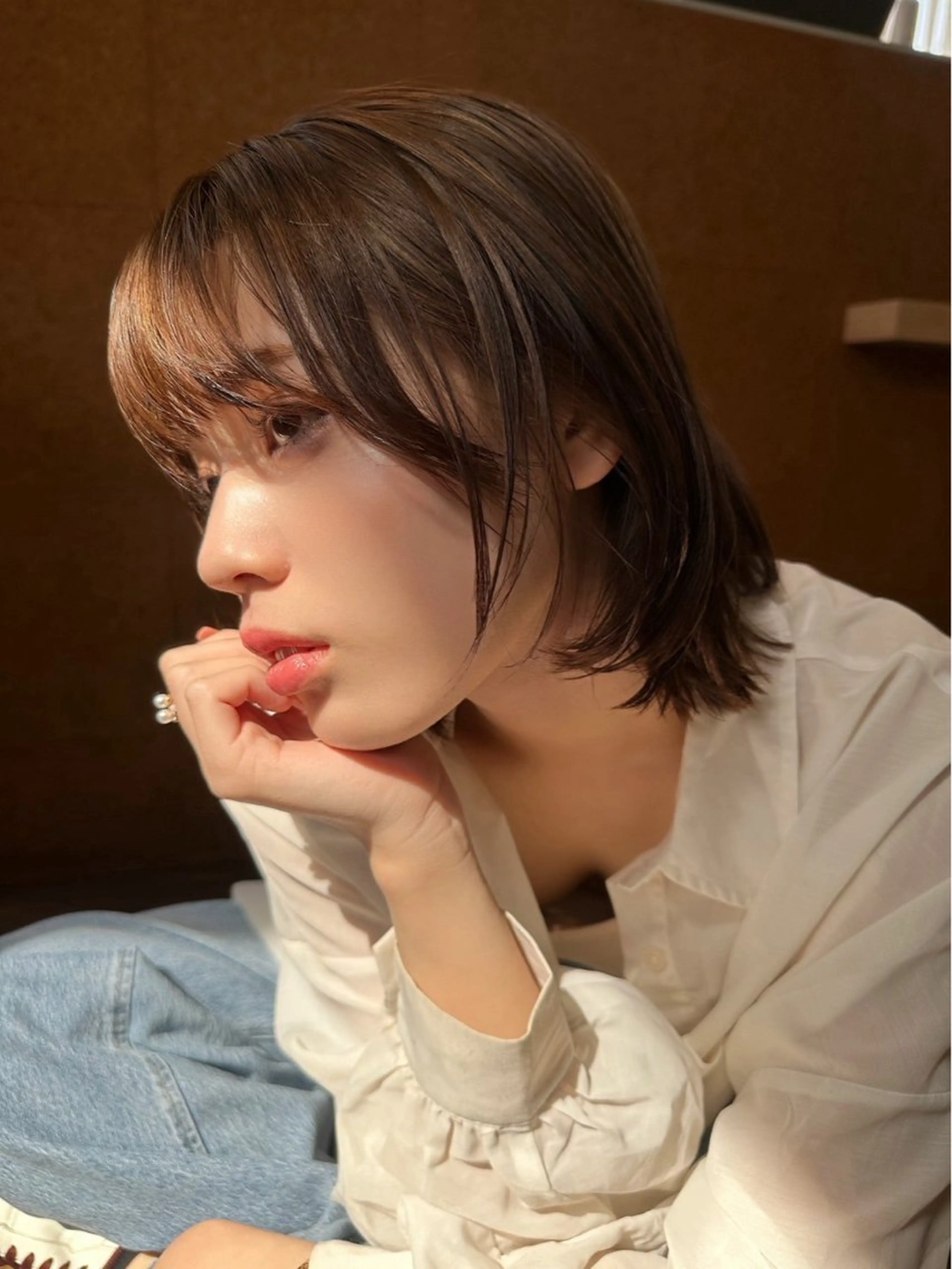 ミディアム カラー ベージュカラー ブラウンカラー ブラウンベージュ 顔まわりレイヤー レイヤーカット 小山内 一馬のヘアスタイル