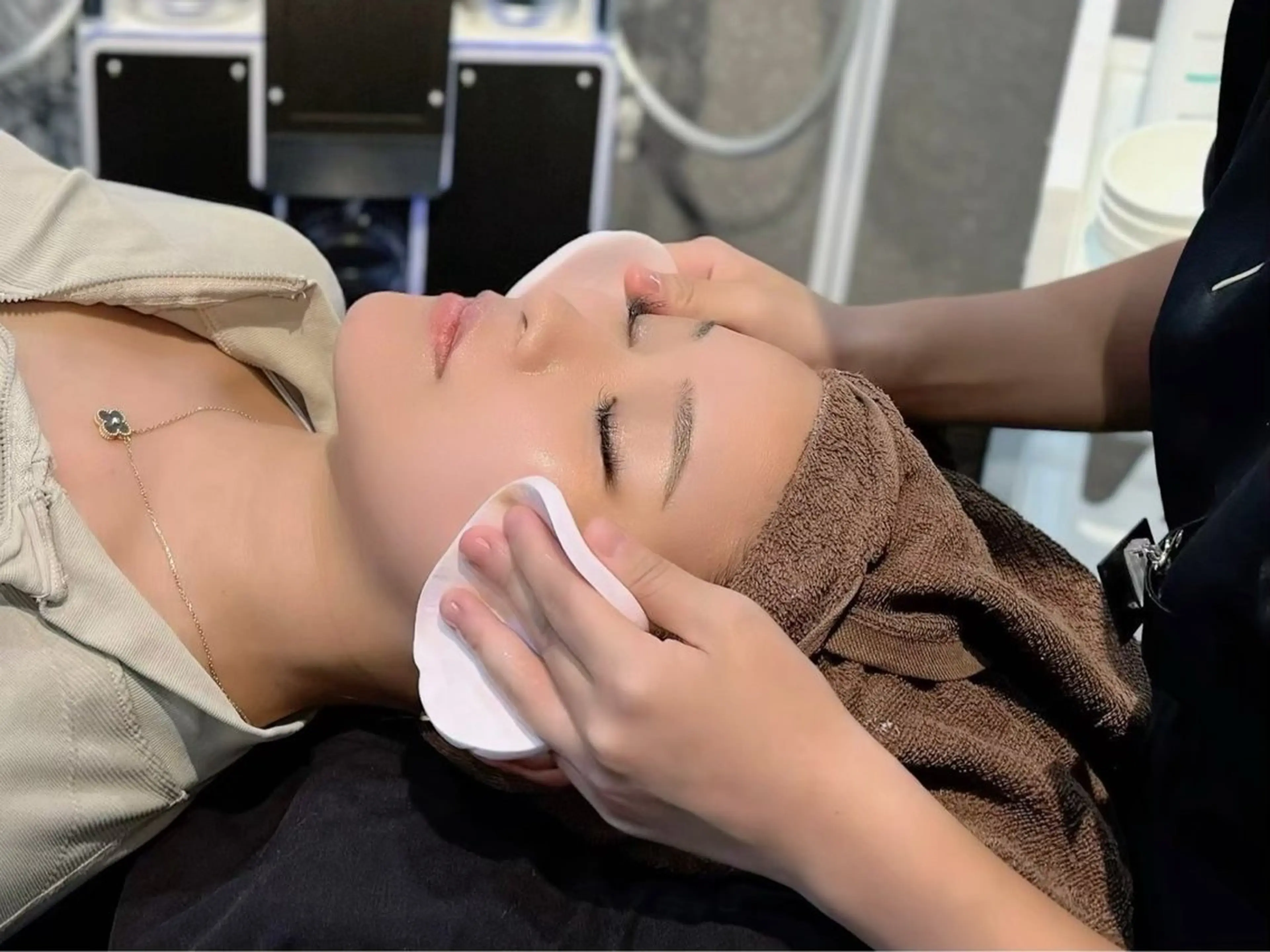 アイマニ🫧 SAYAの眉毛・アイブロウイメージ