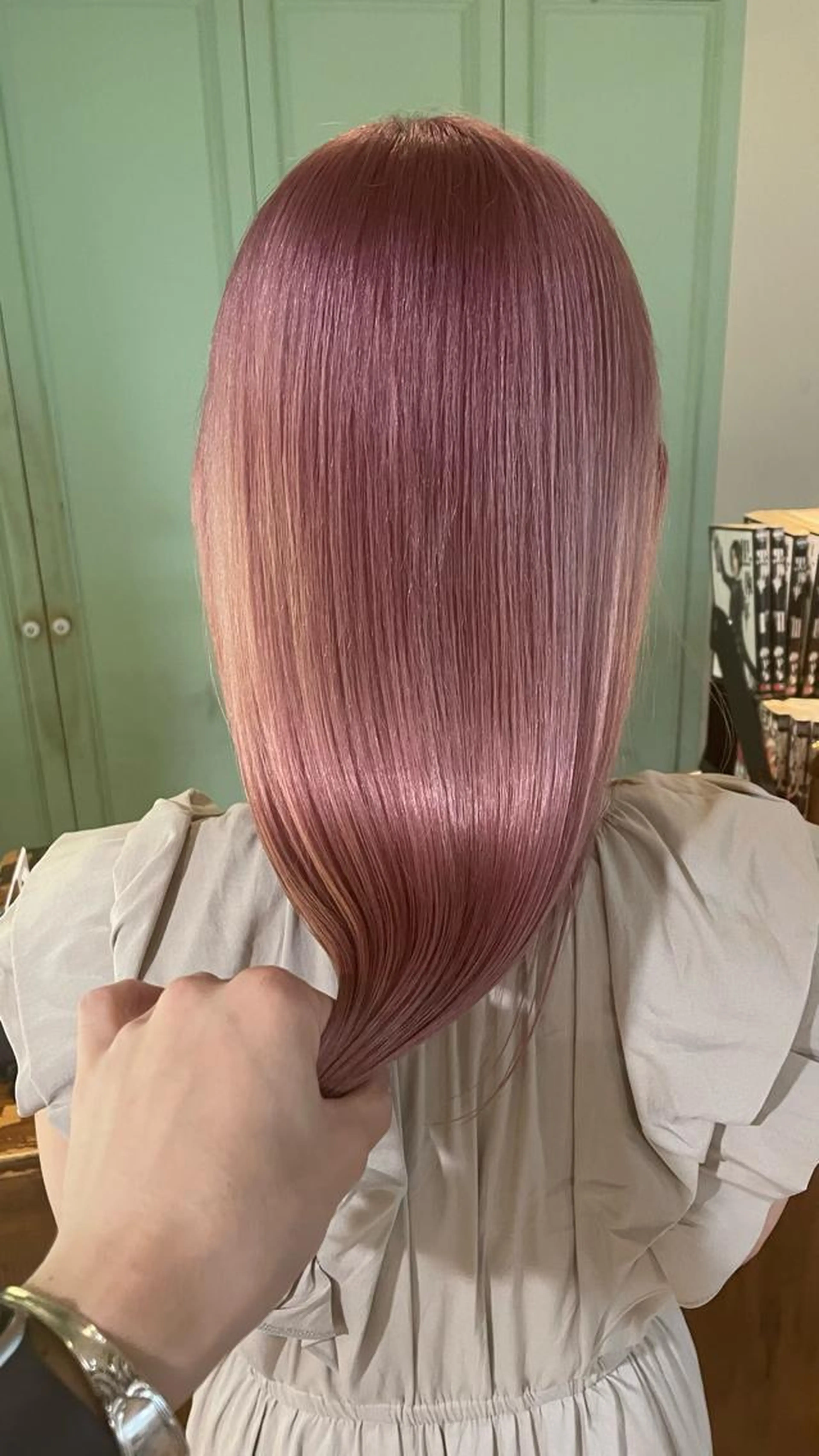 ✨ミニモ限定✨理想のうる艶髪へ♪ワンカラー+メテオ酸熱トリートメント🌈ロング料なし&U24割の写真