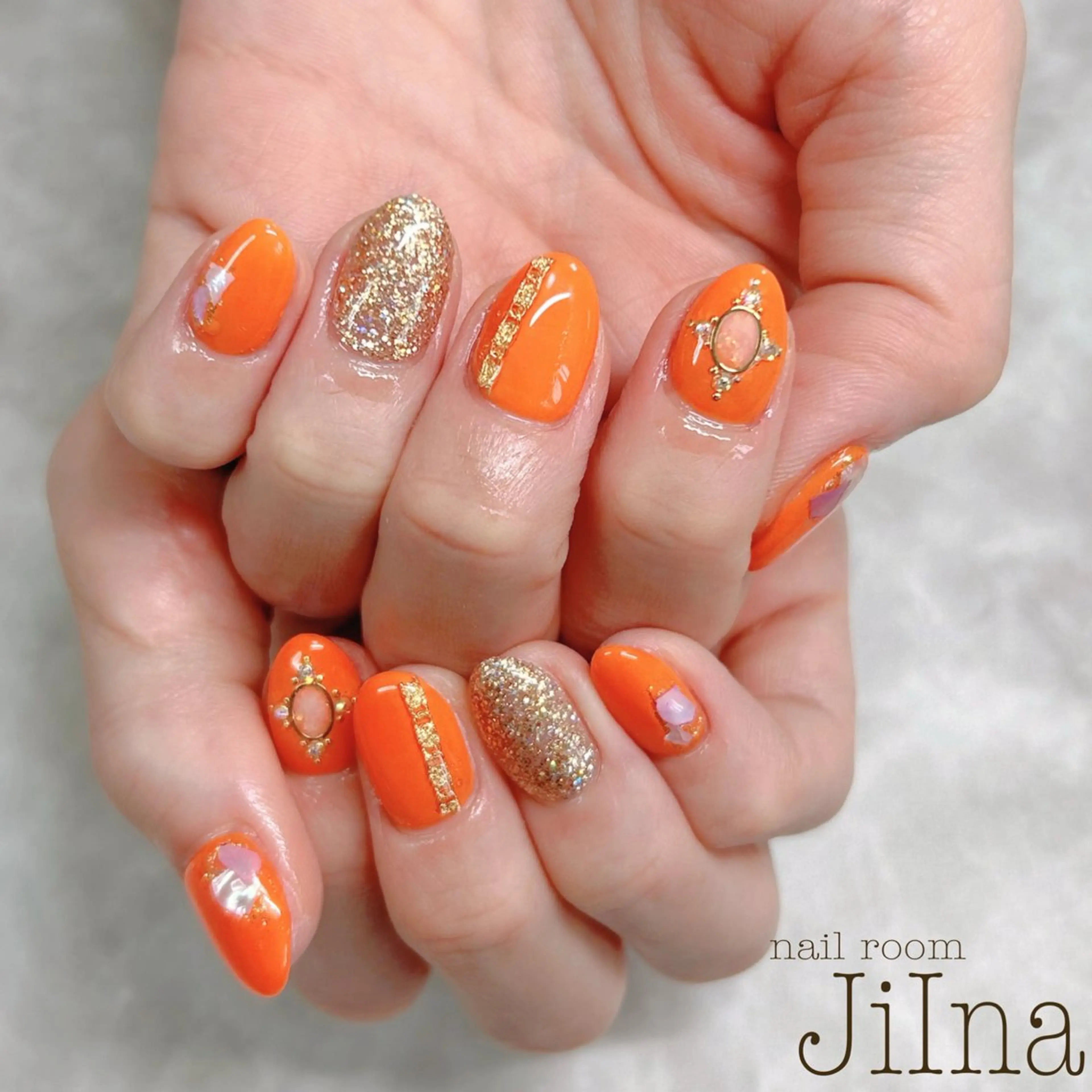 ネイル JiIna nailのネイルデザイン