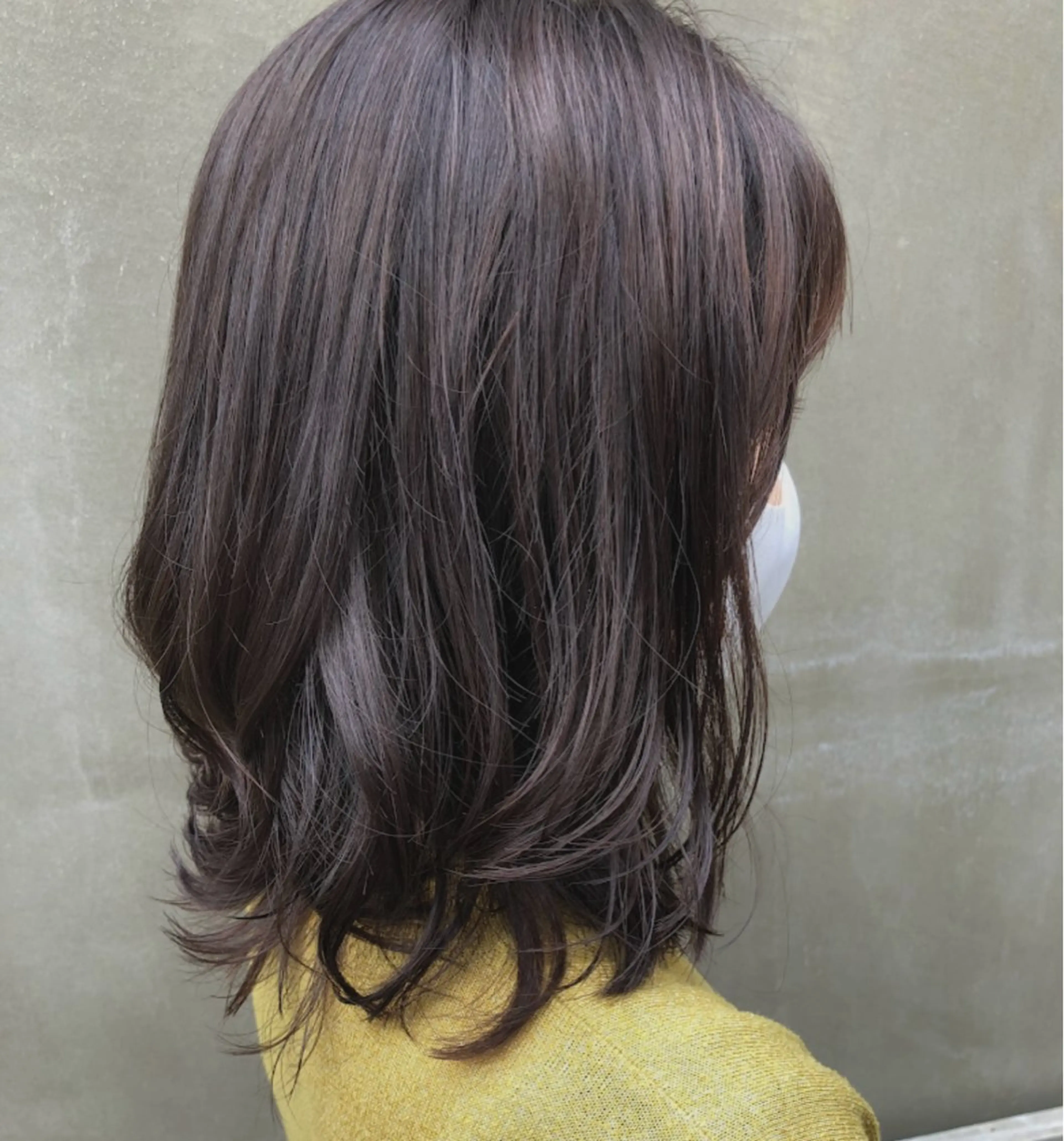 ミディアム カラー かわの ひとしのヘアスタイル