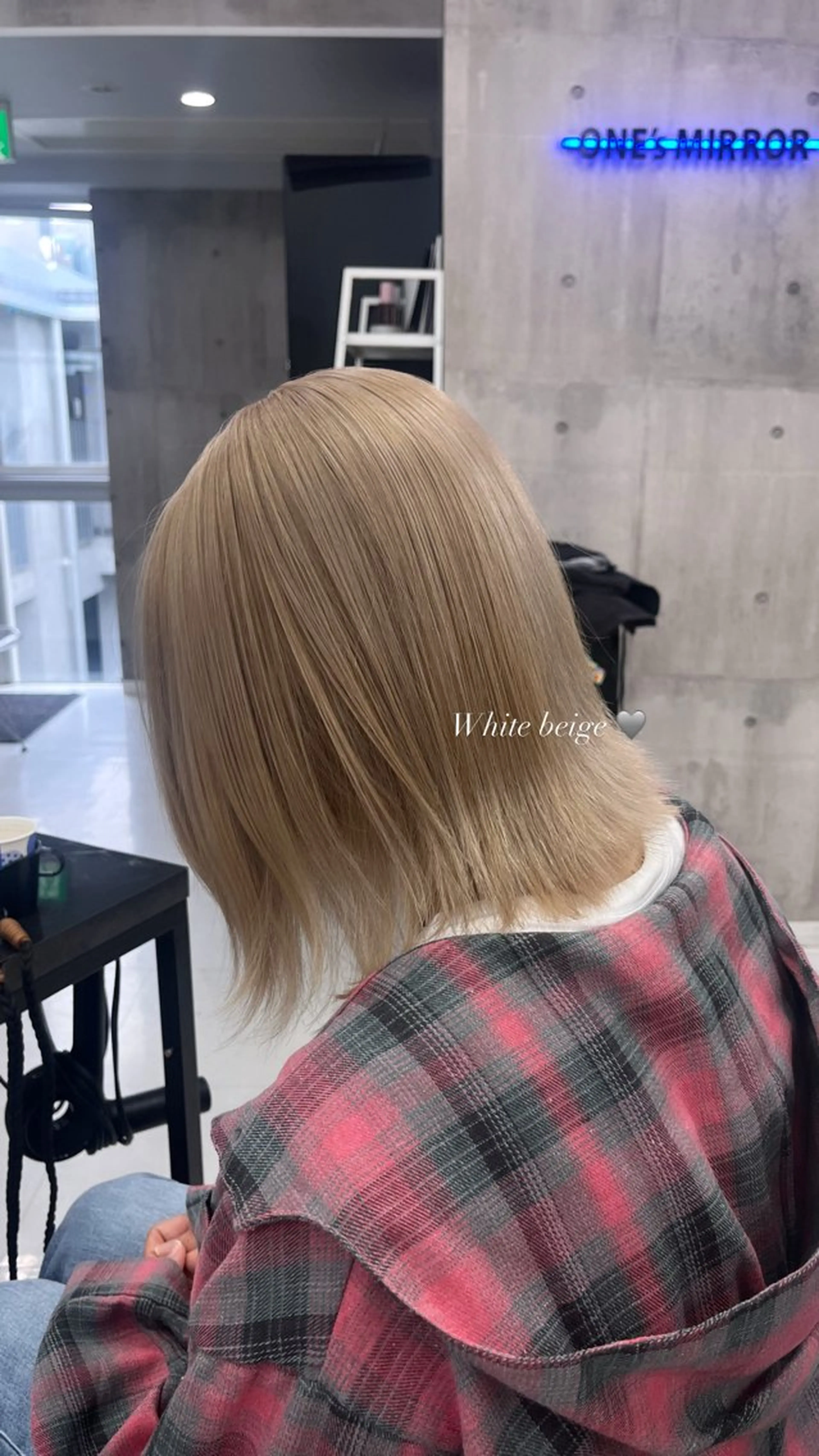 ミディアム カラー ハイトーン/ゆるふわ 🎨𖥔ׁTOMO♡のヘアスタイル