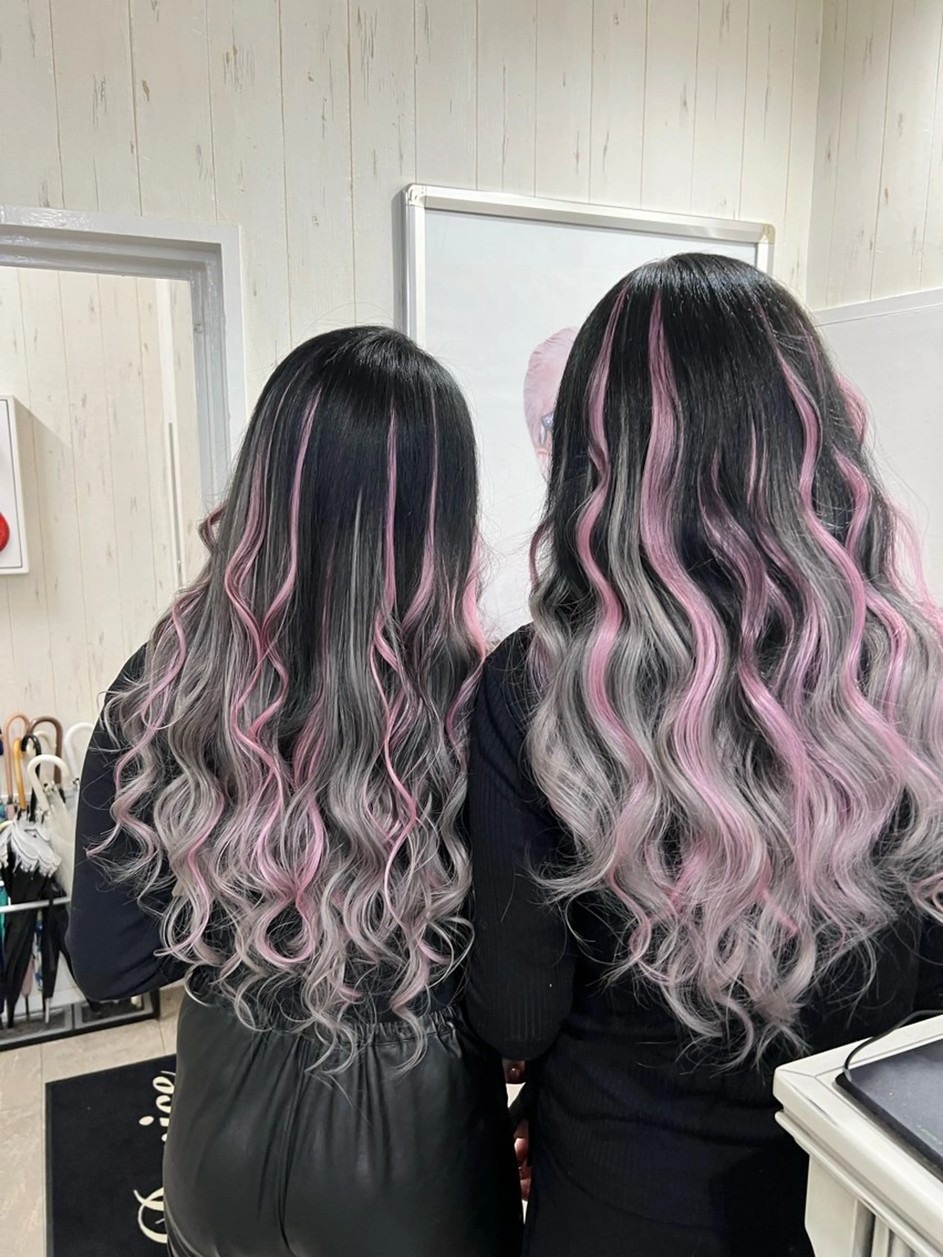 ロング カラー バレイヤージュ ハイライトカラー ハイトーンカラー エクステ ハイライト 心斎橋/エクステ /SEIYAのヘアスタイル