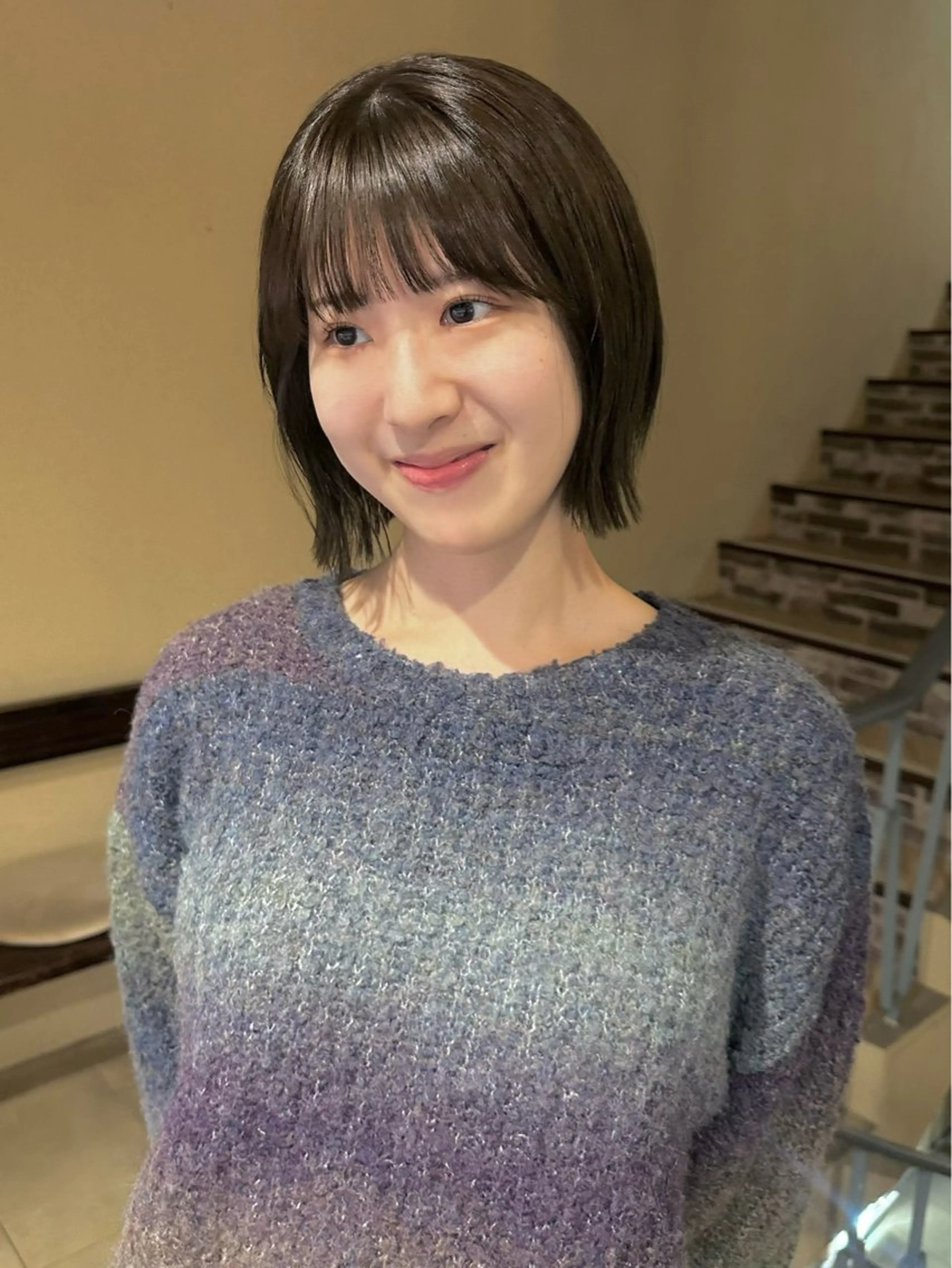 ミディアム カラー グレージュ オリーブグレージュ オリーブグレー ボブ カット ヘアカラー トリートメント 四日市/レイヤー /似合わせカットのヘアスタイル