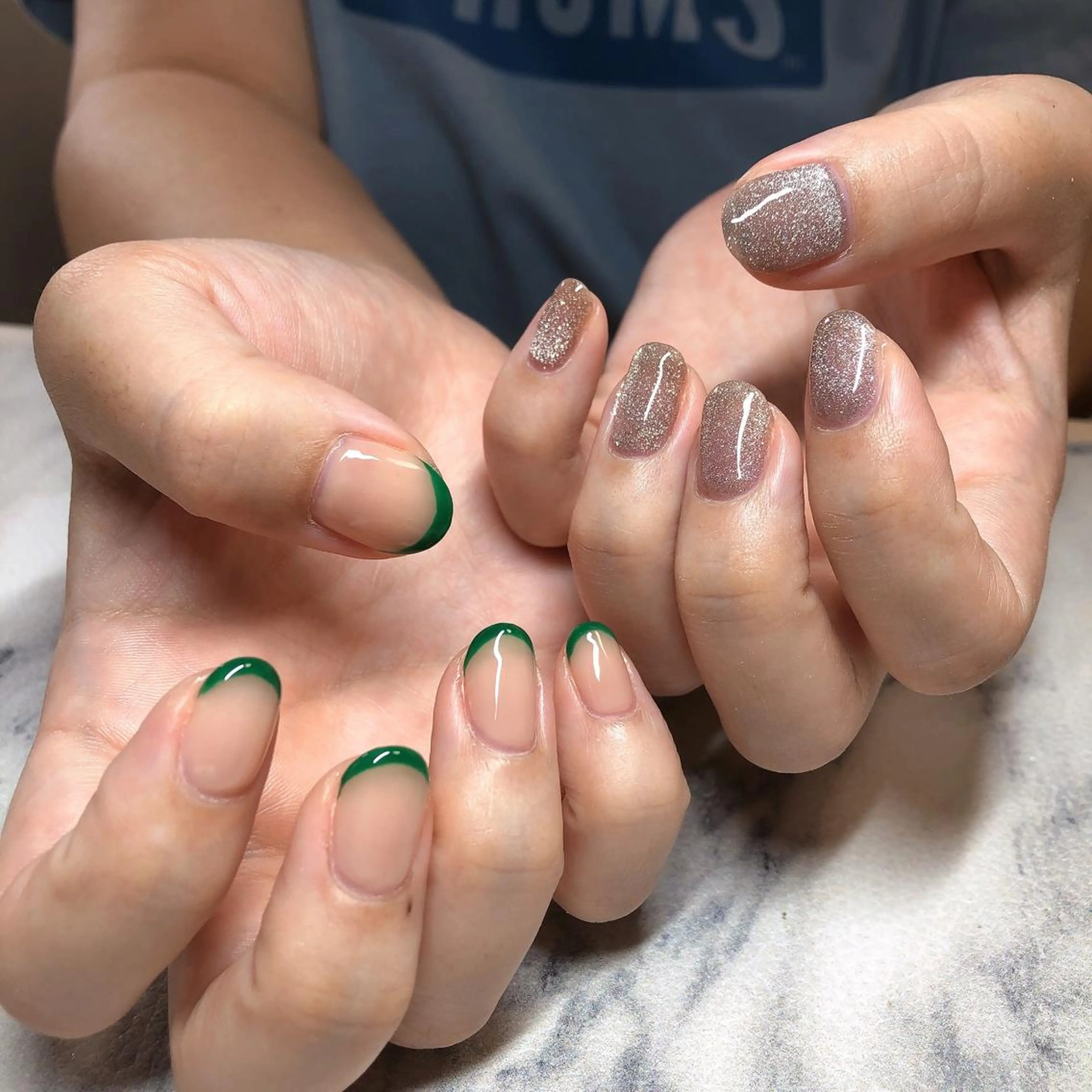 ネイル フレンチネイル マグネットネイル 結城 怜菜のネイルデザイン