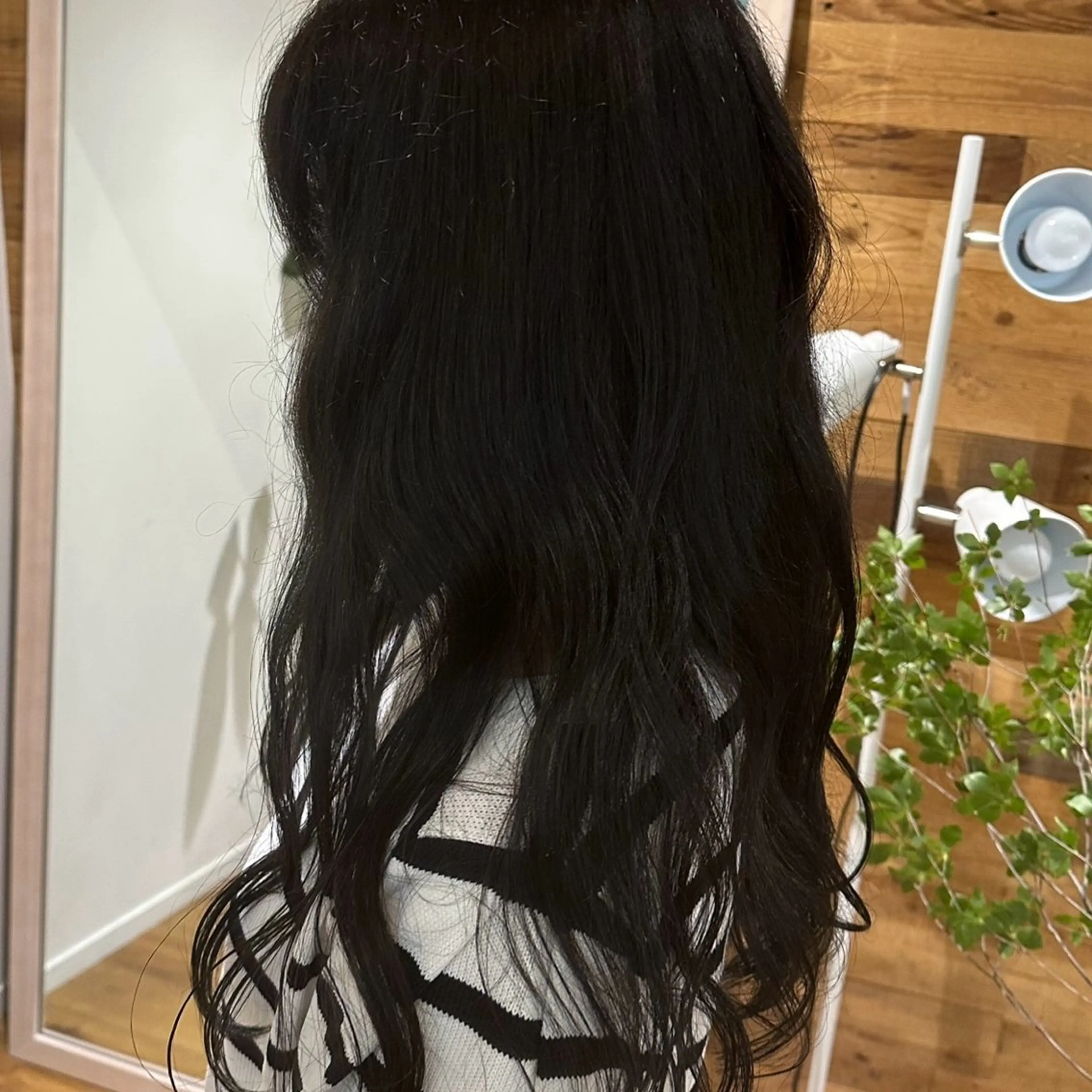 カラー ヘアカラー 西澤 希のヘアスタイル