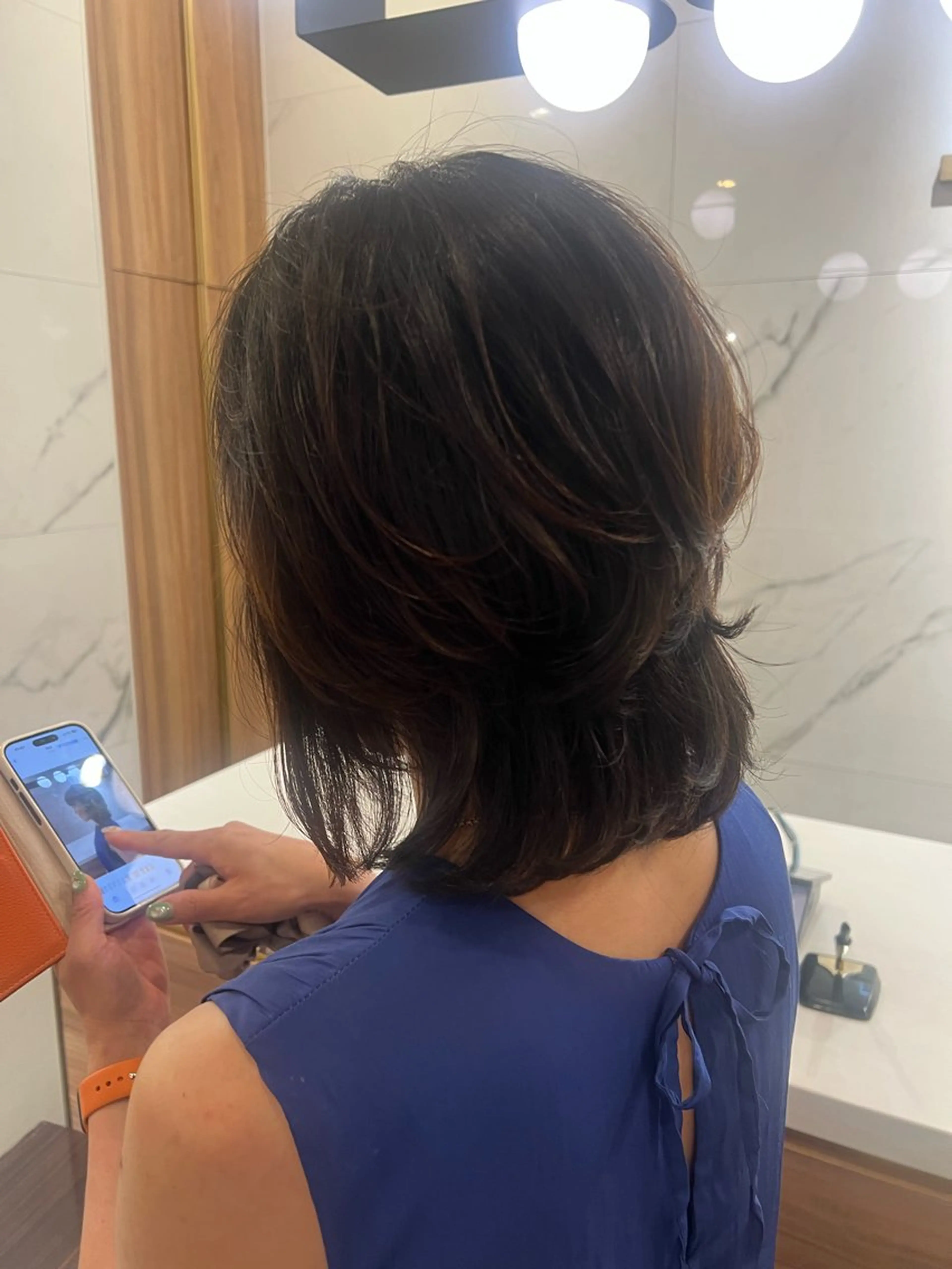 ミディアム 村中 逸紀のヘアスタイル