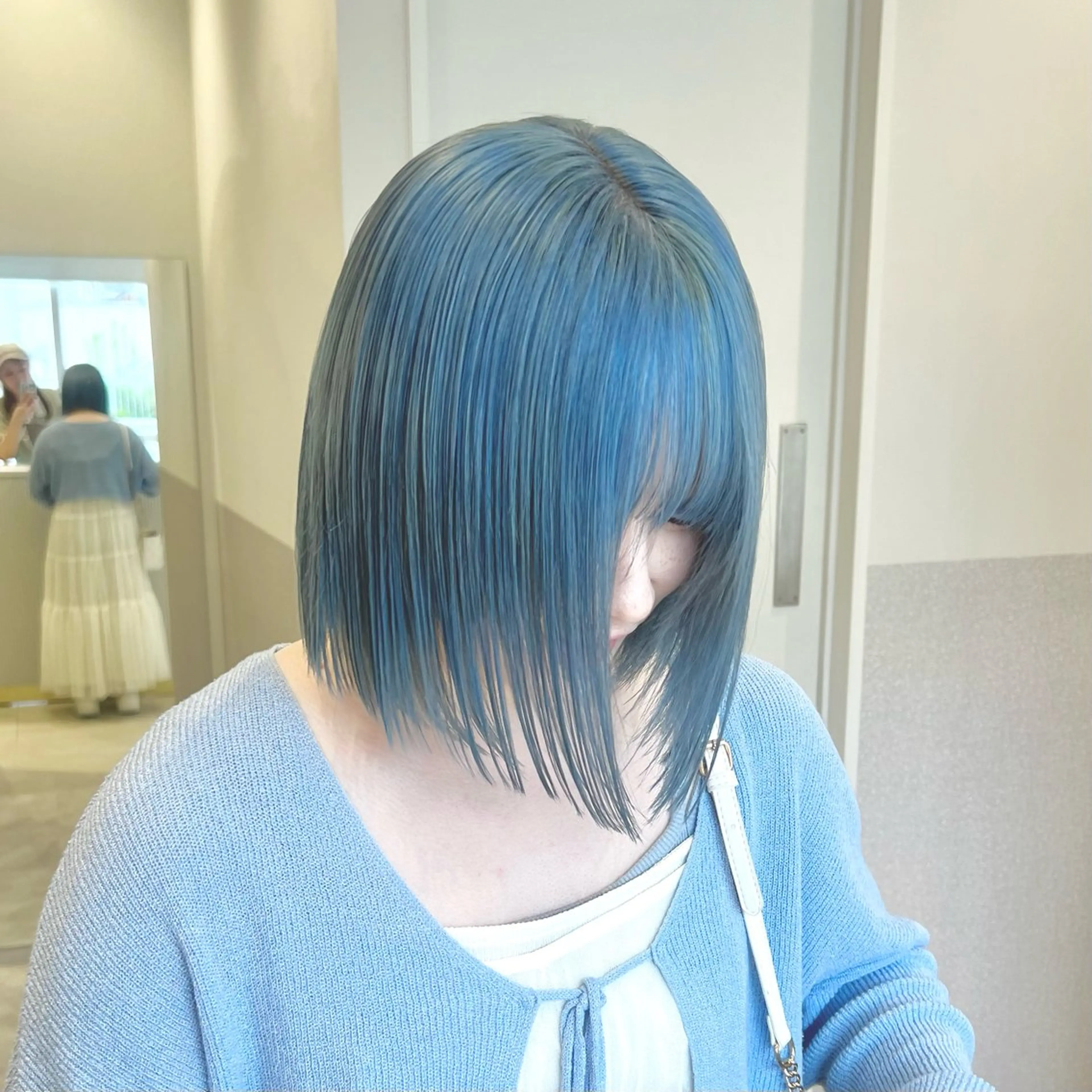 ショート カラー ヘアカラー トリートメント 🩵ブリーチカラー 🐈MIORI🩵のヘアスタイル